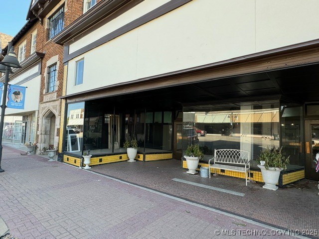 305 N Main Street Bristow OK 74010