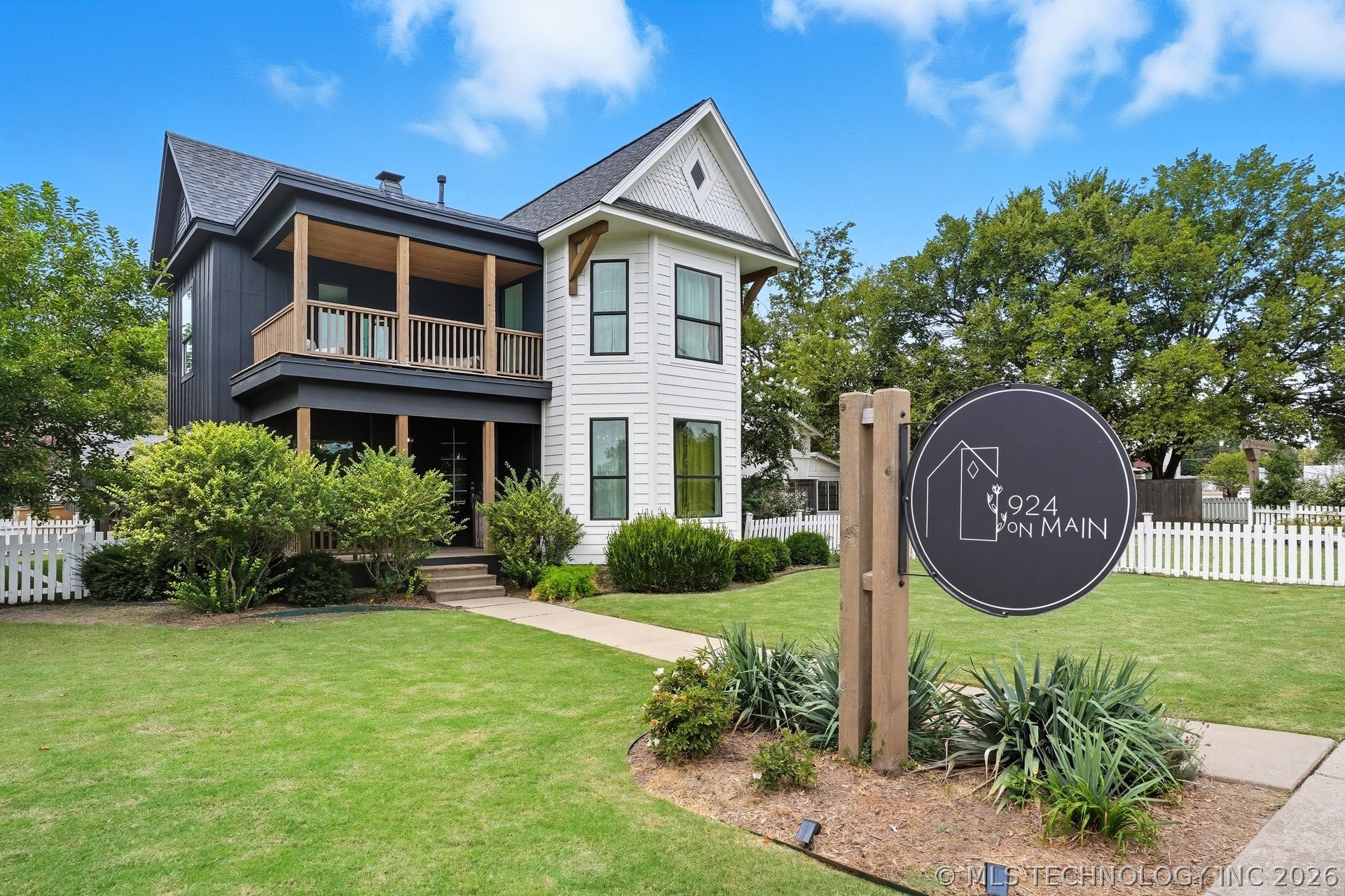 924 S Main Street Broken Arrow OK 74012