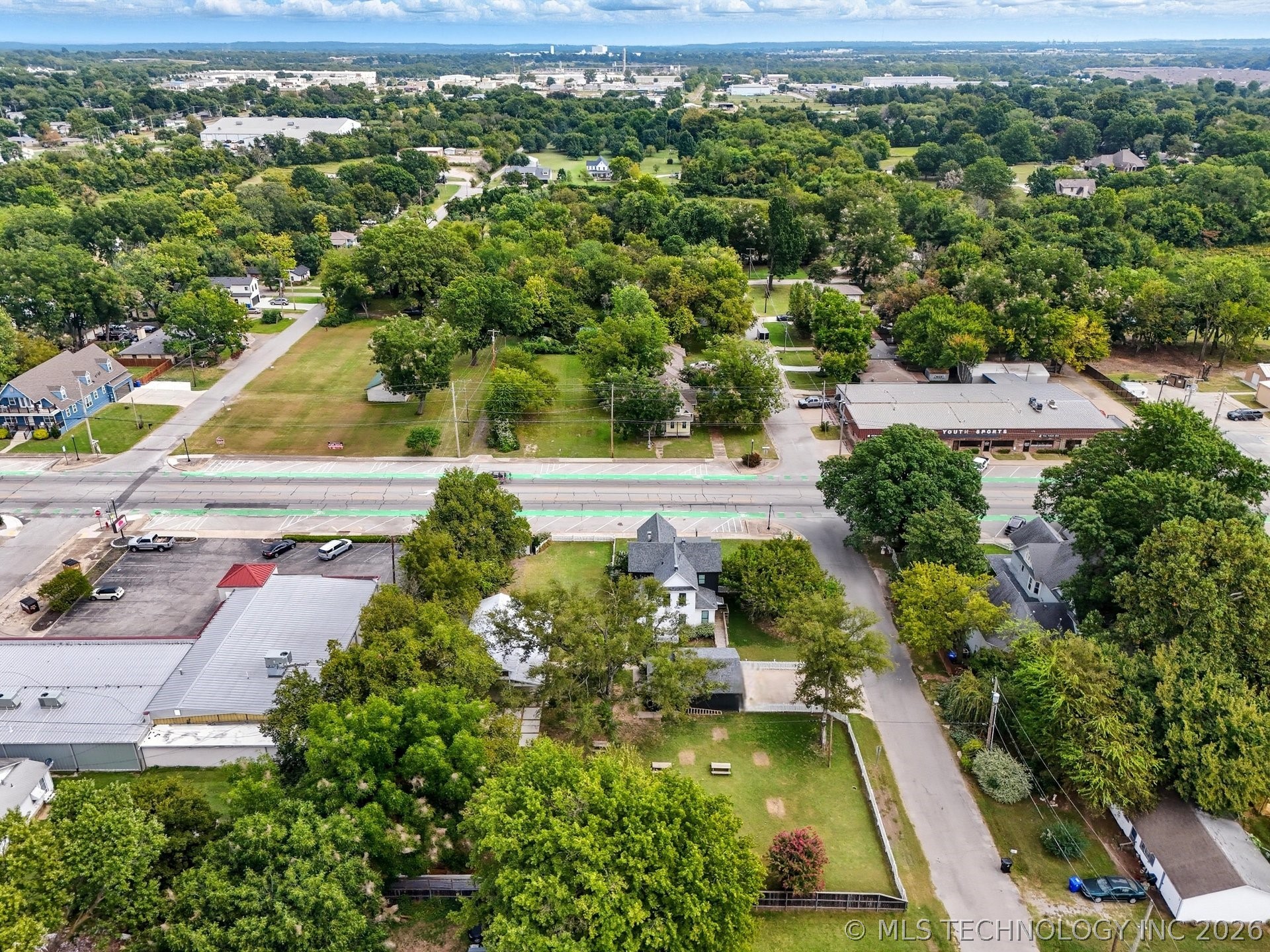 924 S Main Street Broken Arrow OK 74012