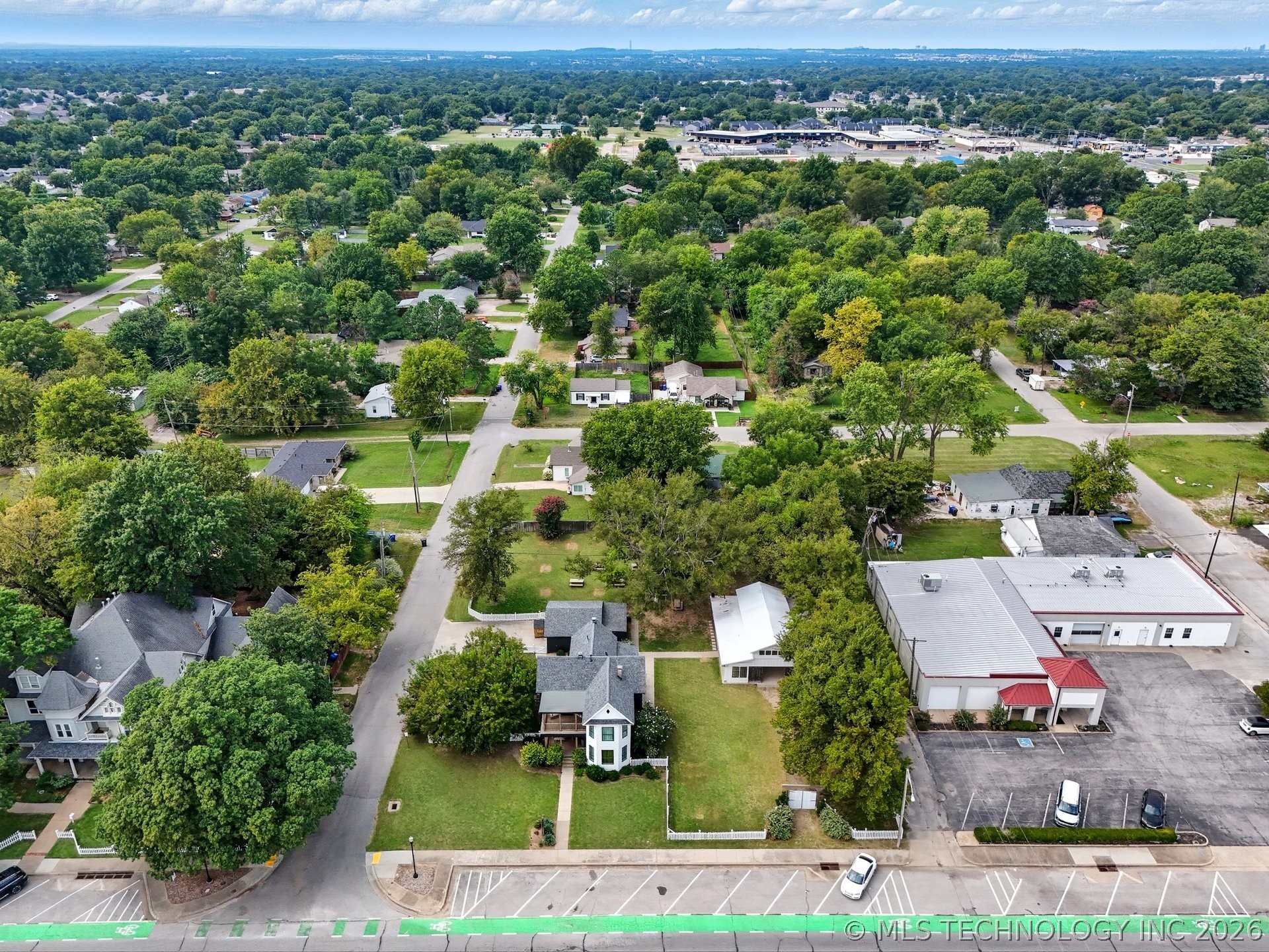 924 S Main Street Broken Arrow OK 74012