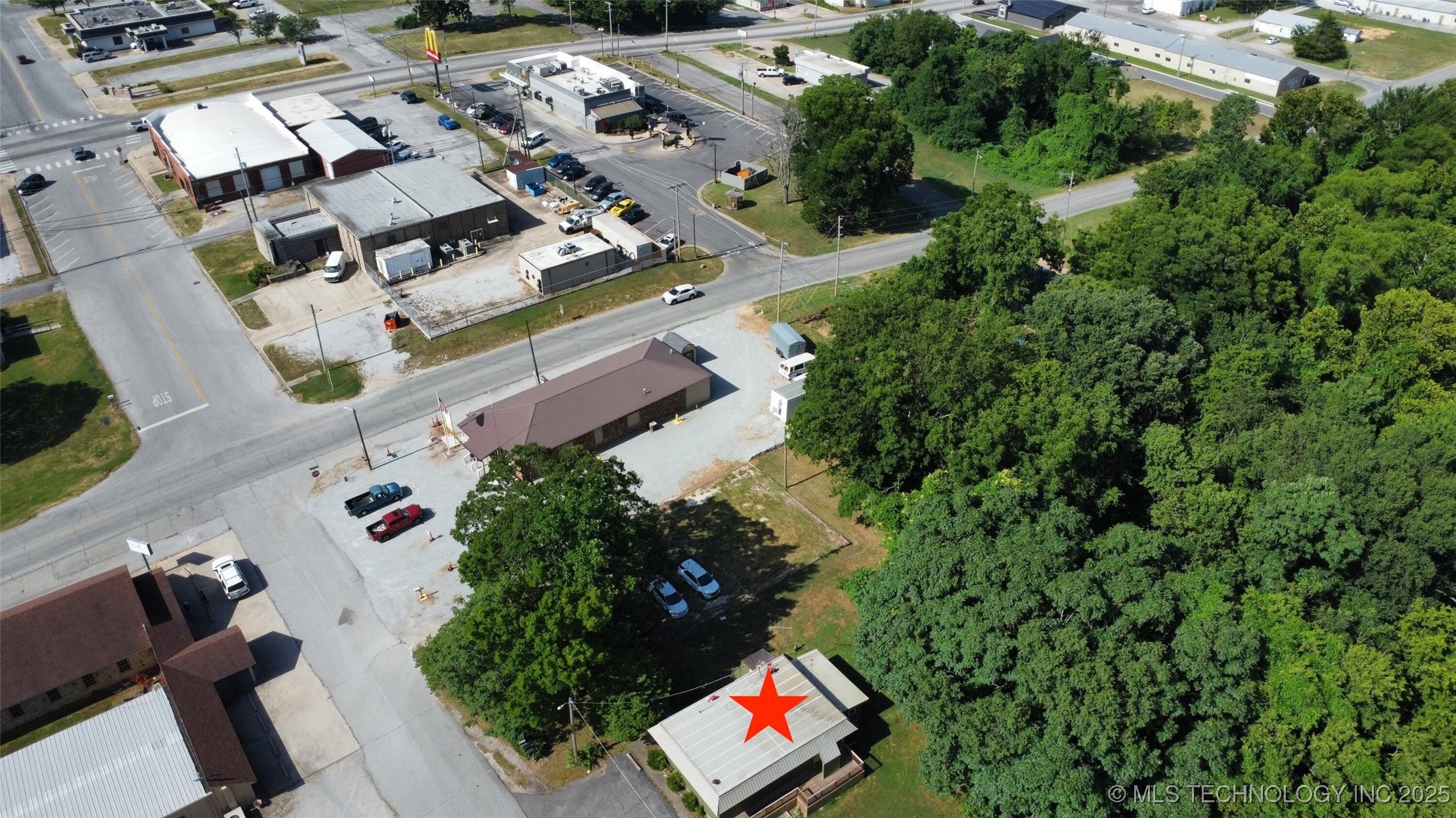 106 S Broadway Street S Grove OK 74344