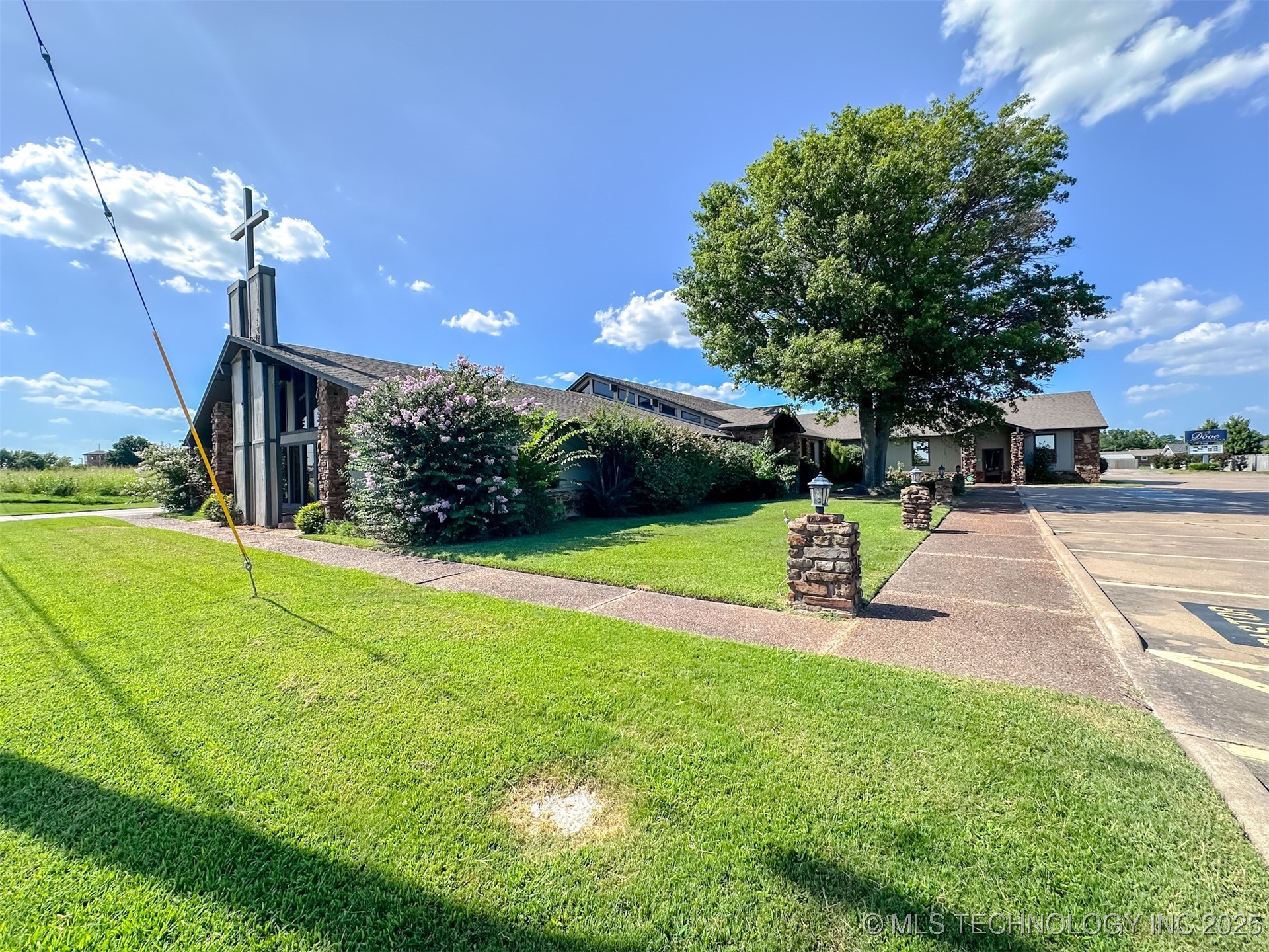 2833 W Main Street Jenks OK 74037