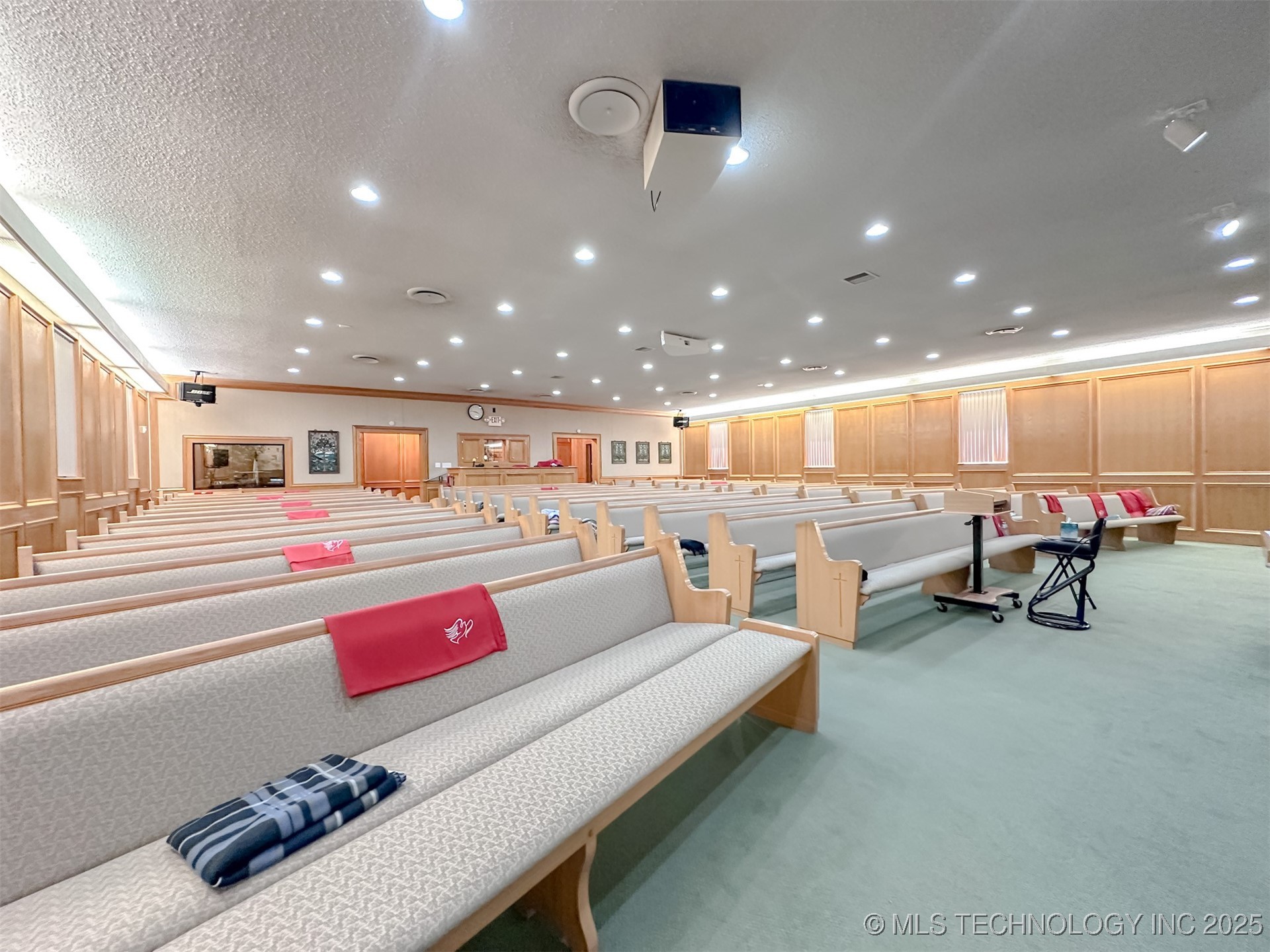 2833 W Main Street Jenks OK 74037