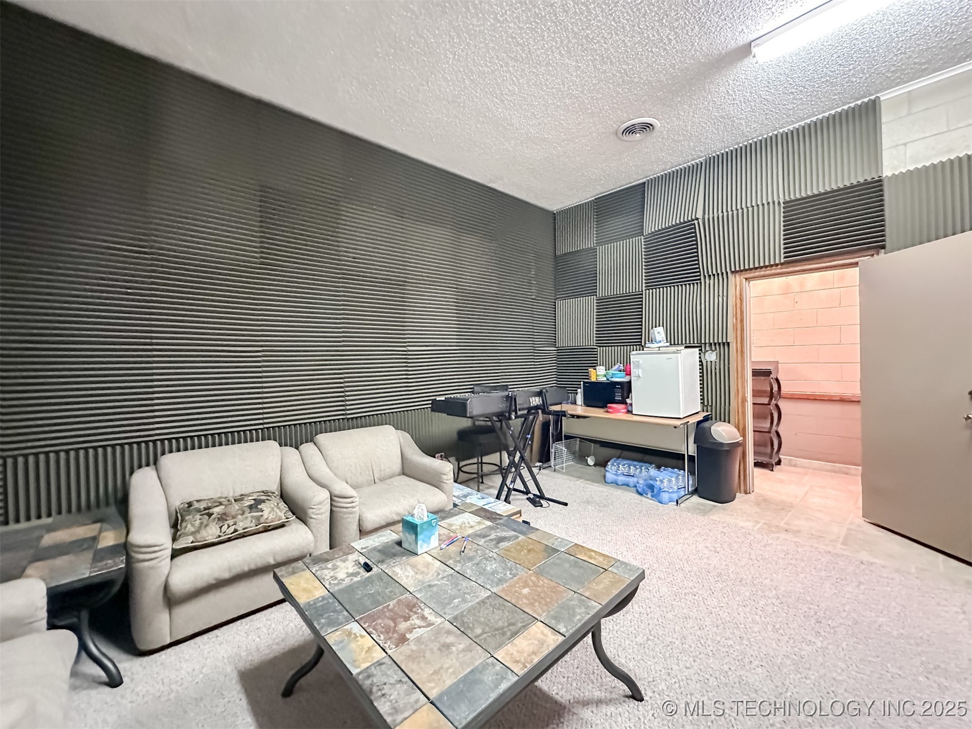 2833 W Main Street Jenks OK 74037