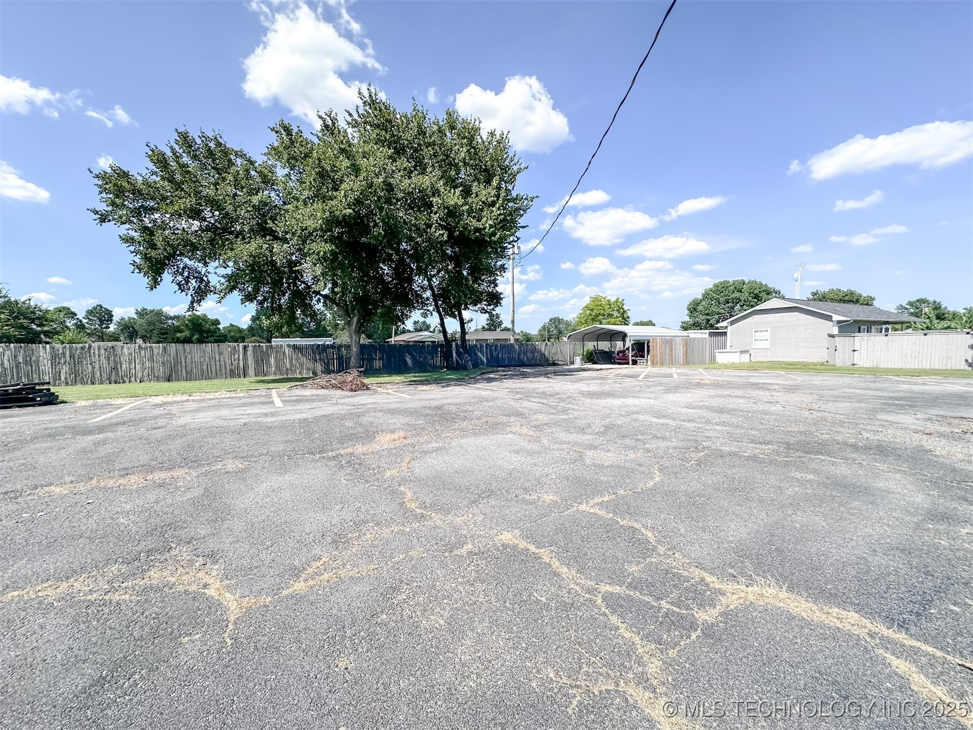 2833 W Main Street Jenks OK 74037