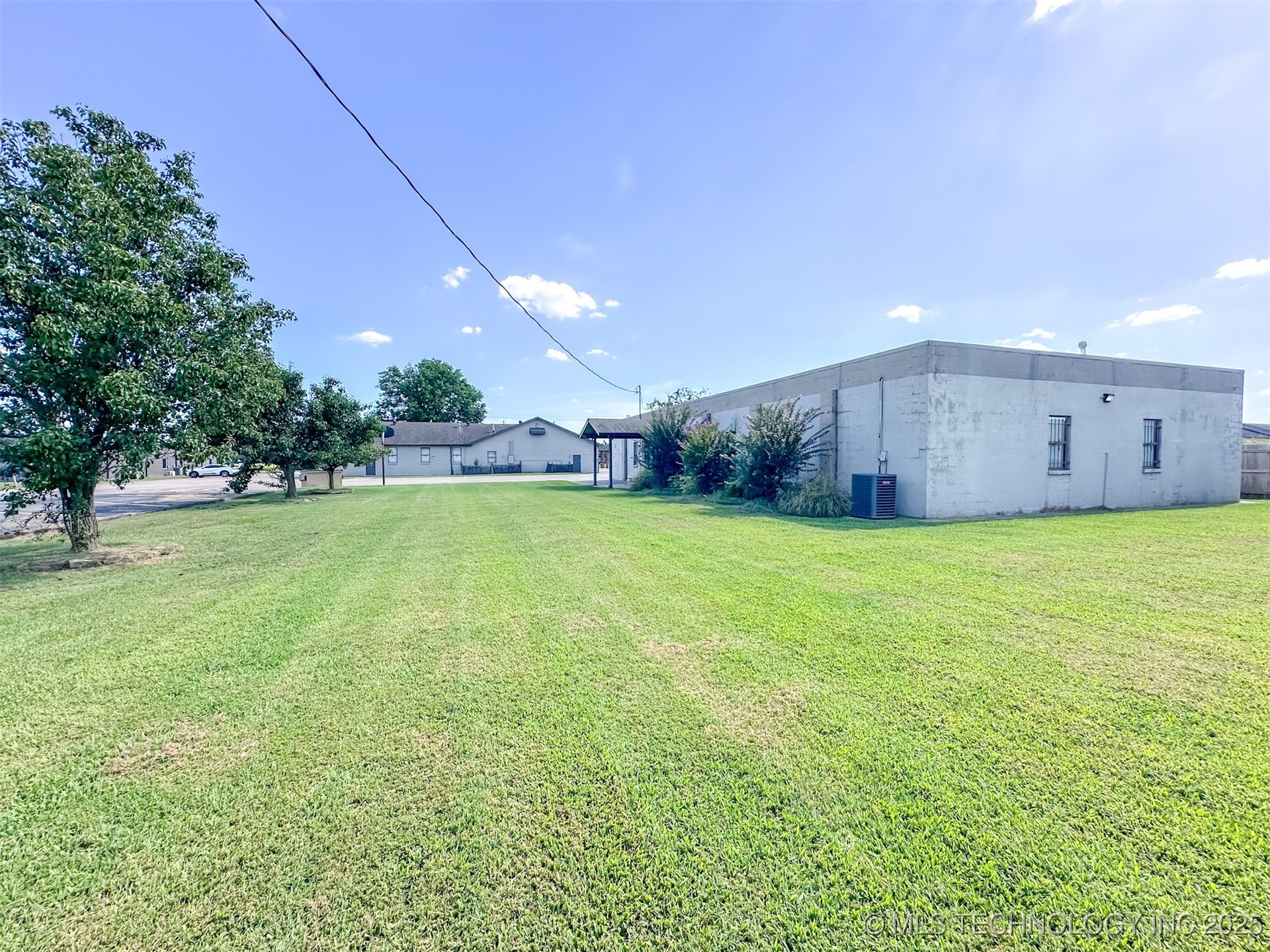 2833 W Main Street Jenks OK 74037