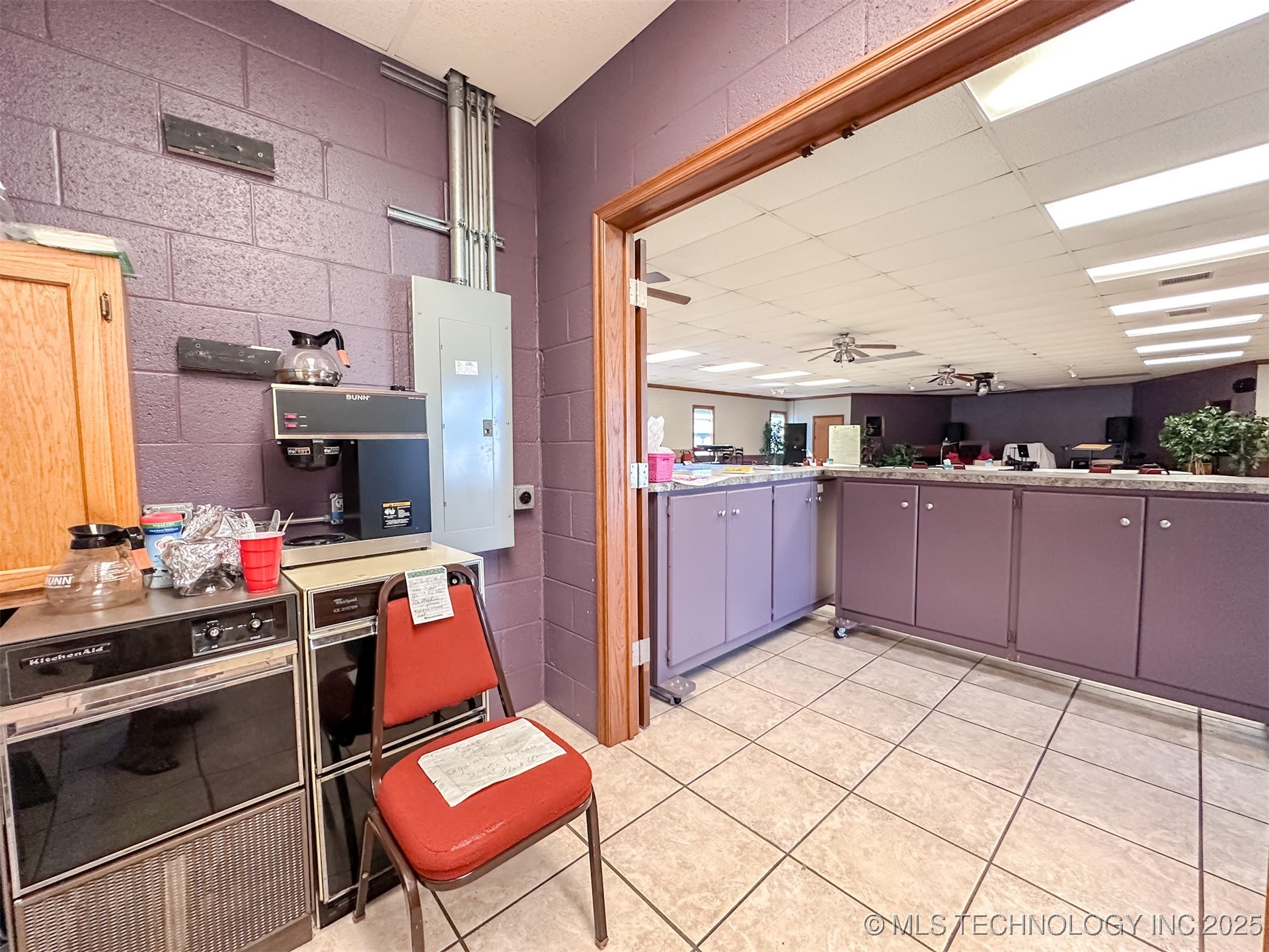 2833 W Main Street Jenks OK 74037