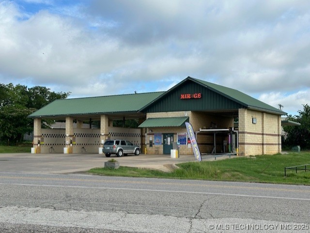 512 Highway 70 E Kingston OK 73439