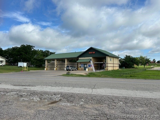 512 Highway 70 E Kingston OK 73439