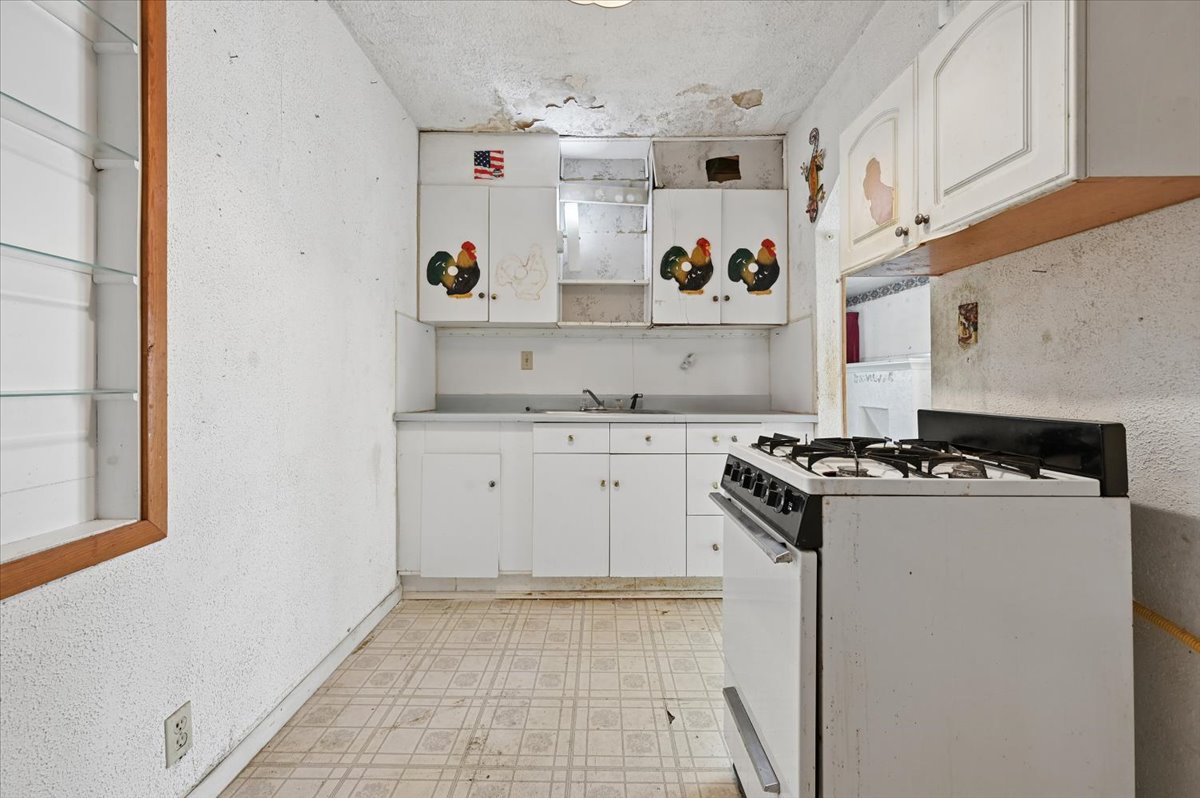 1408 S Troost Avenue Tulsa OK 74120