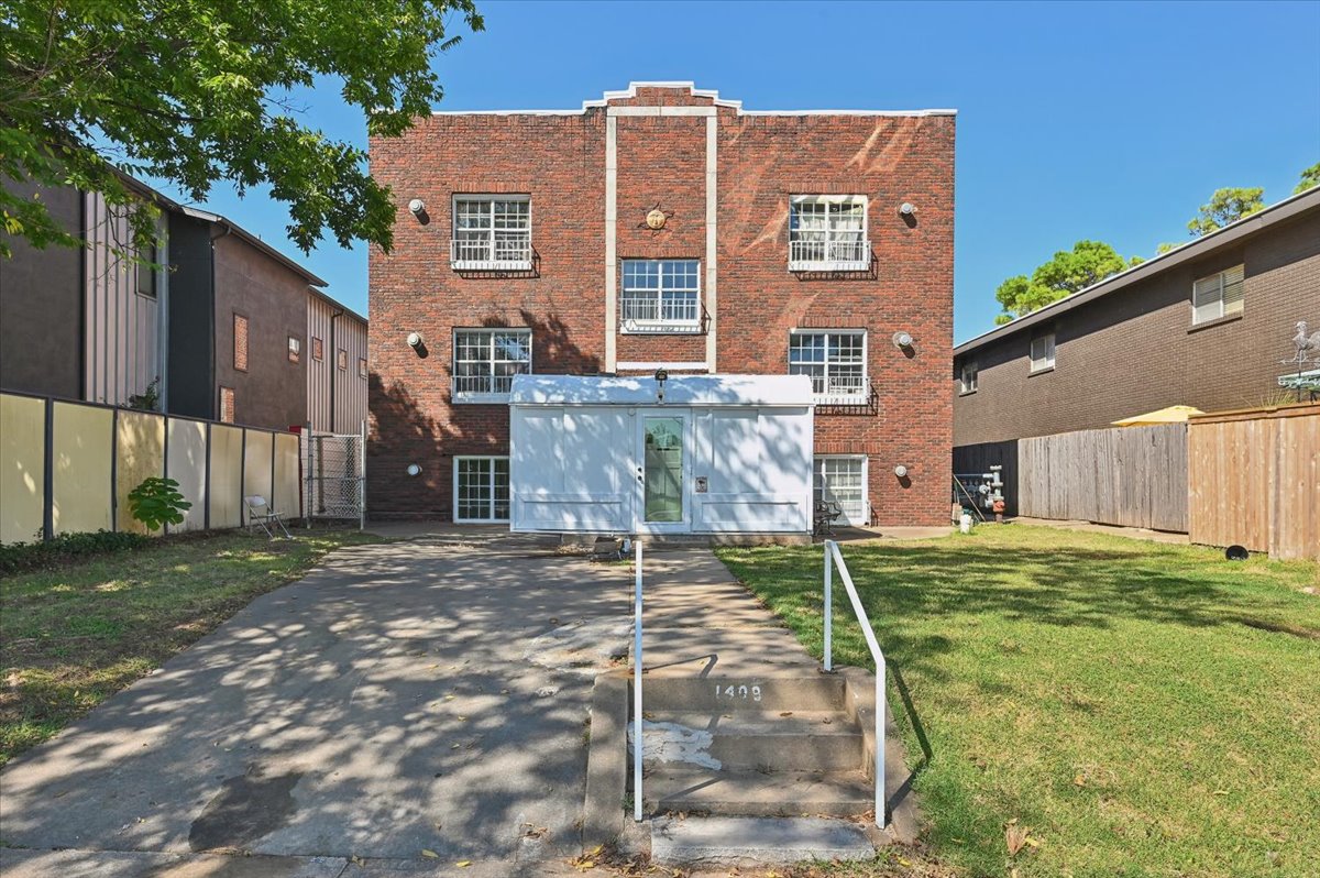 1408 S Troost Avenue Tulsa OK 74120