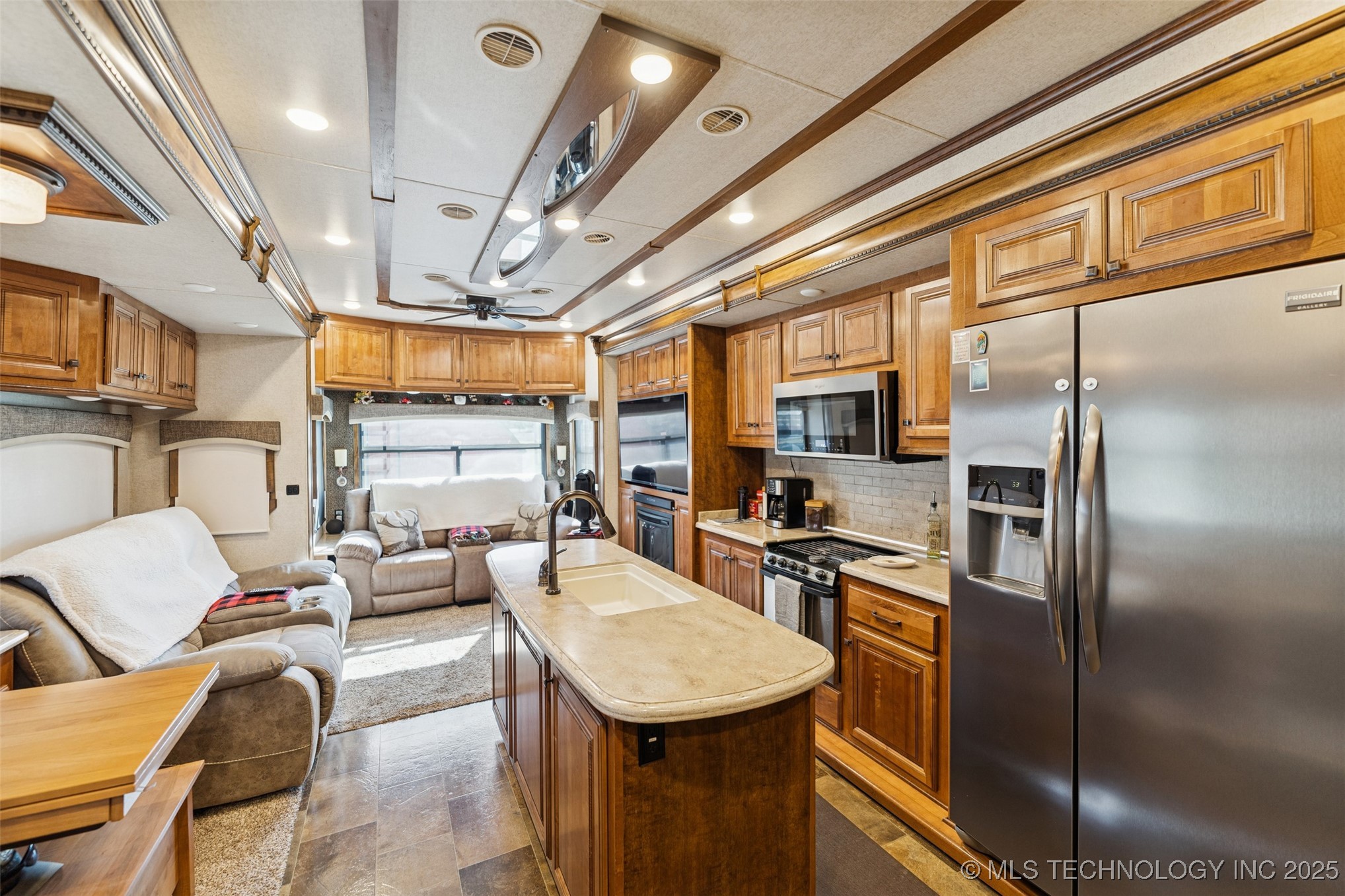 22601 S Highway 125 Fairland OK 74343