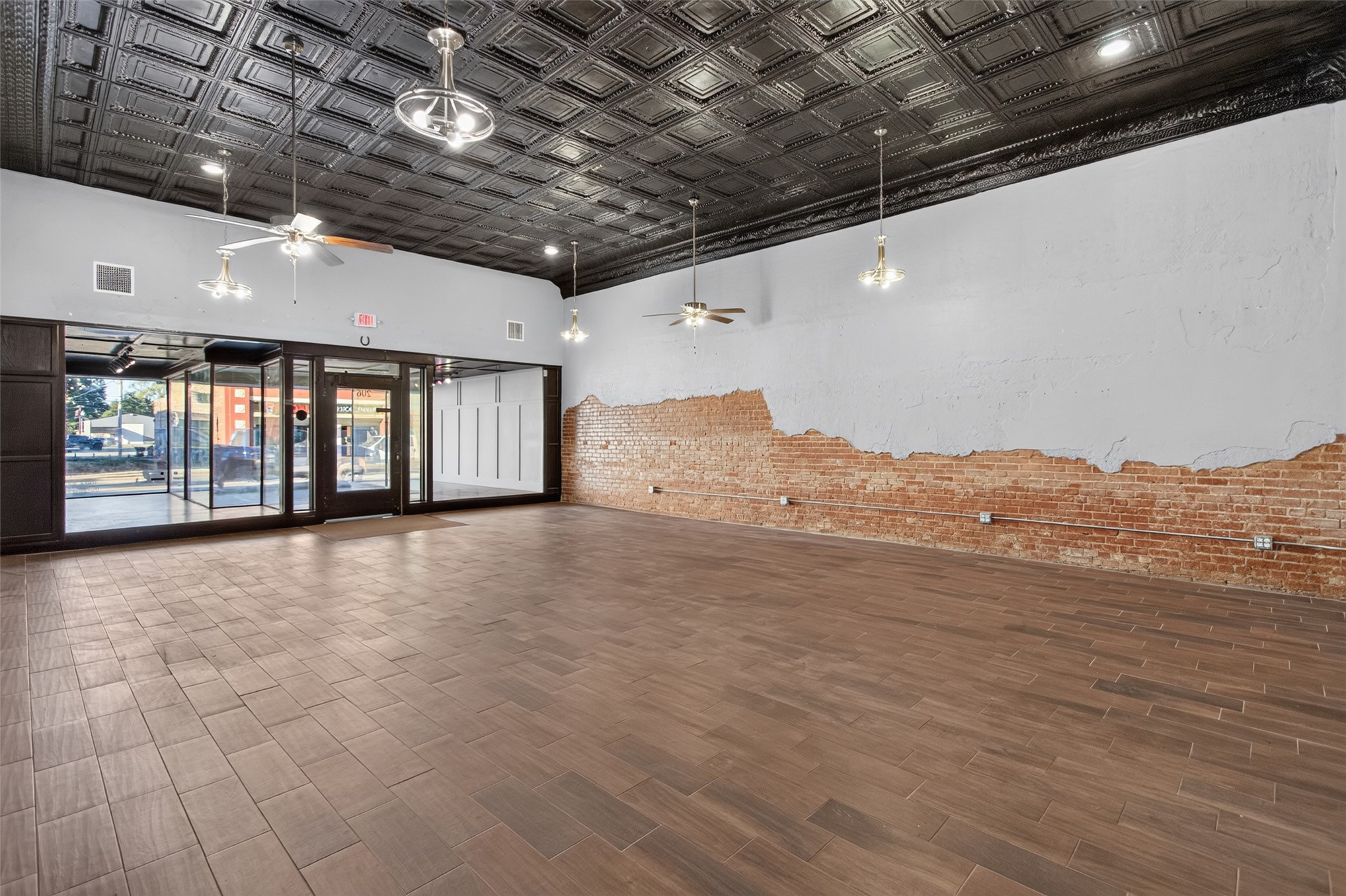 206 E Rogers Boulevard Skiatook OK 74070