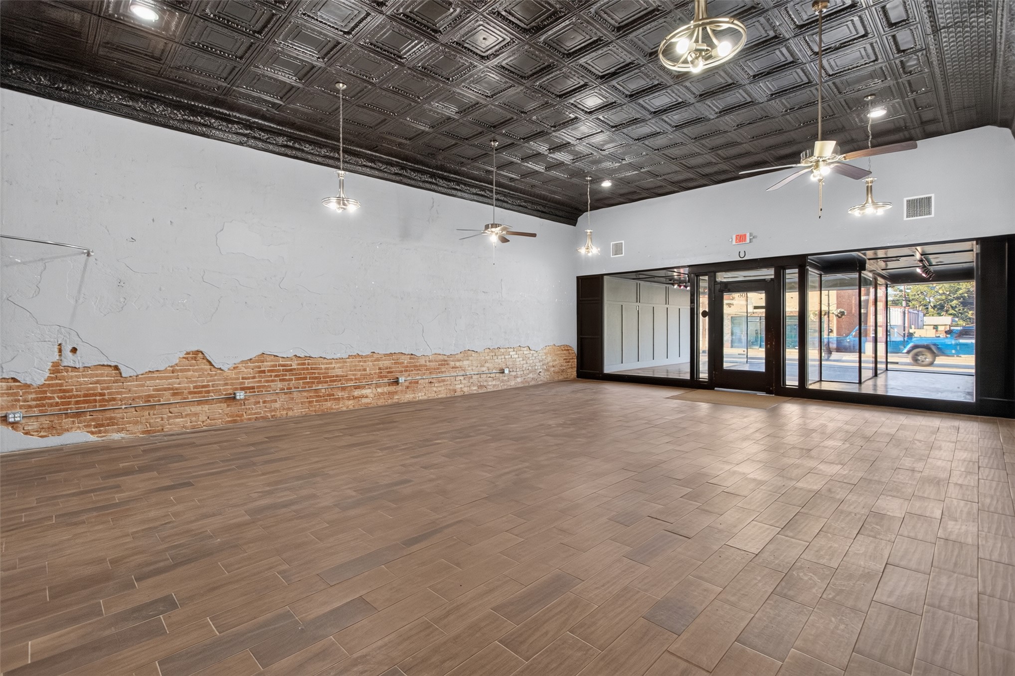 206 E Rogers Boulevard Skiatook OK 74070