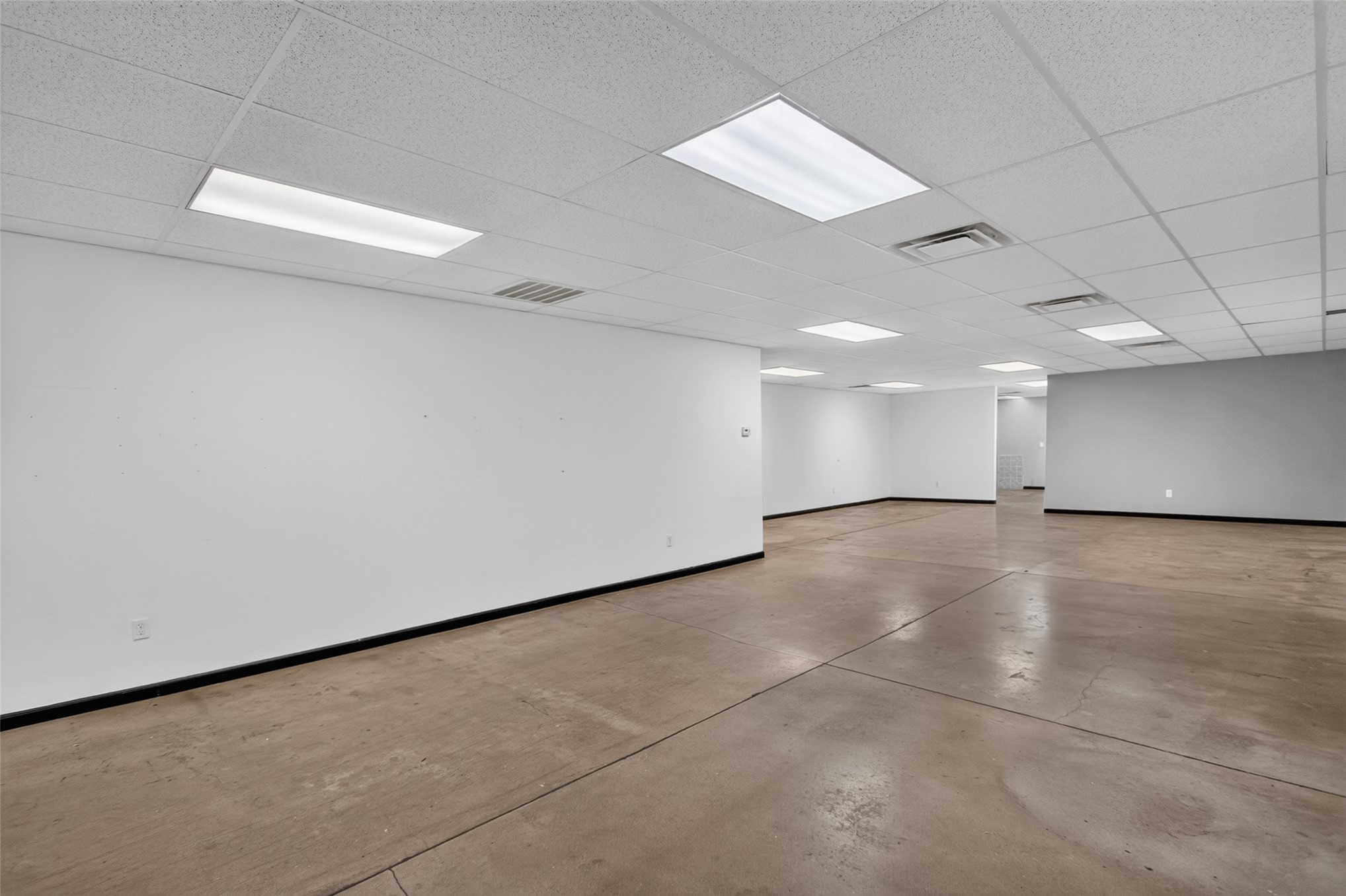 206 E Rogers Boulevard Skiatook OK 74070