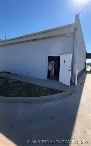 6711 NW Cache Lawton OK 73505