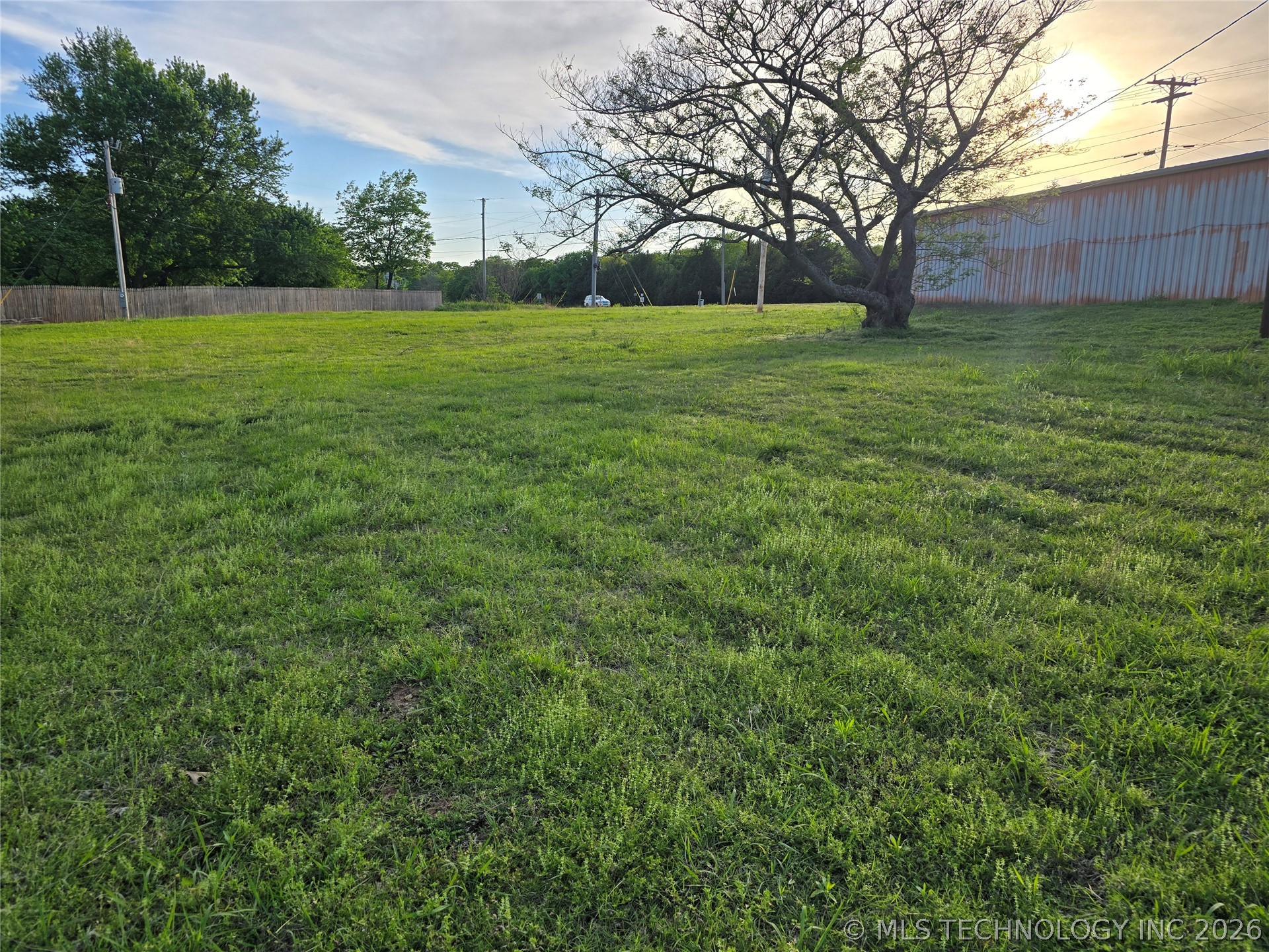 800 S D And H Road Cleveland OK 74020