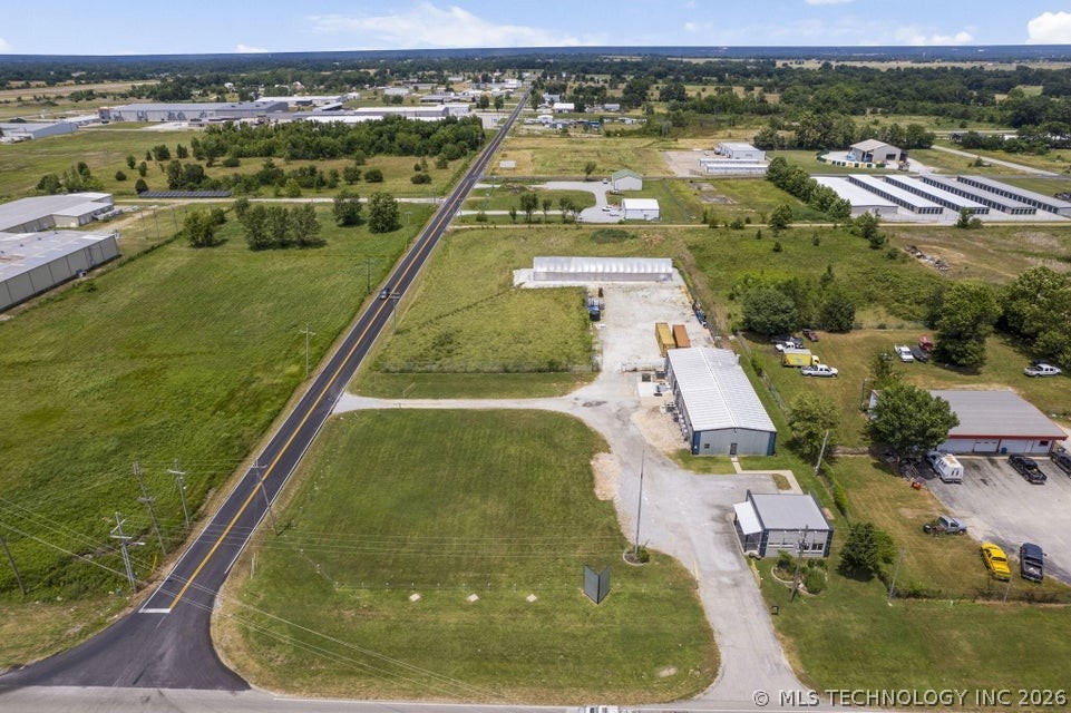 64050 E 290 Grove OK 74344