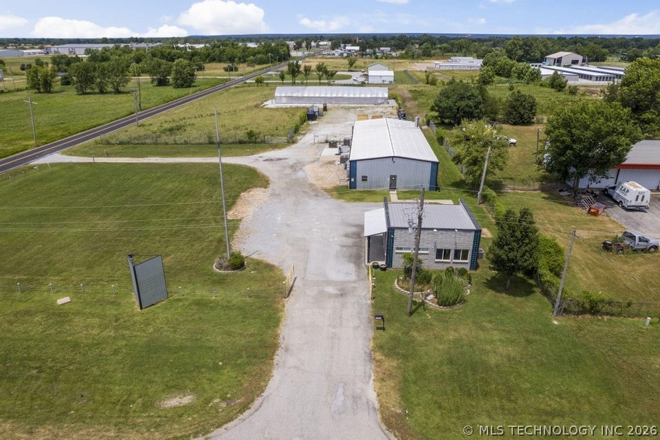 64050 E 290 Grove OK 74344