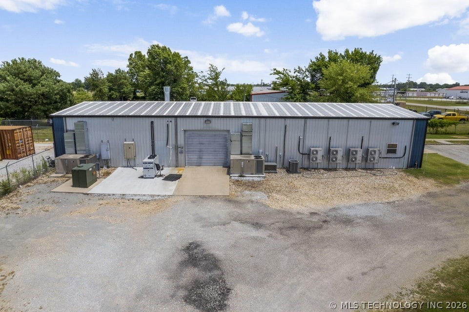 64050 E 290 Grove OK 74344