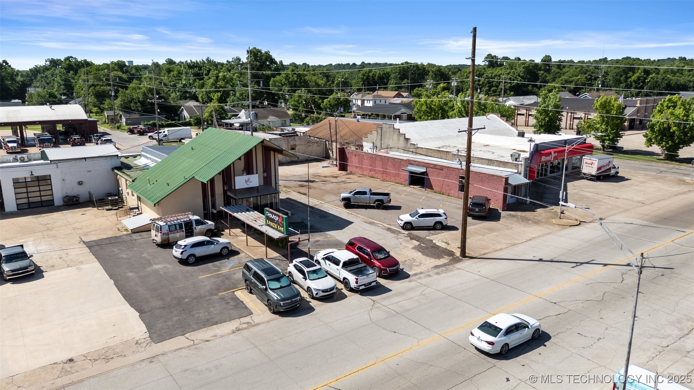 310 W Paul Pauls Valley OK 73075