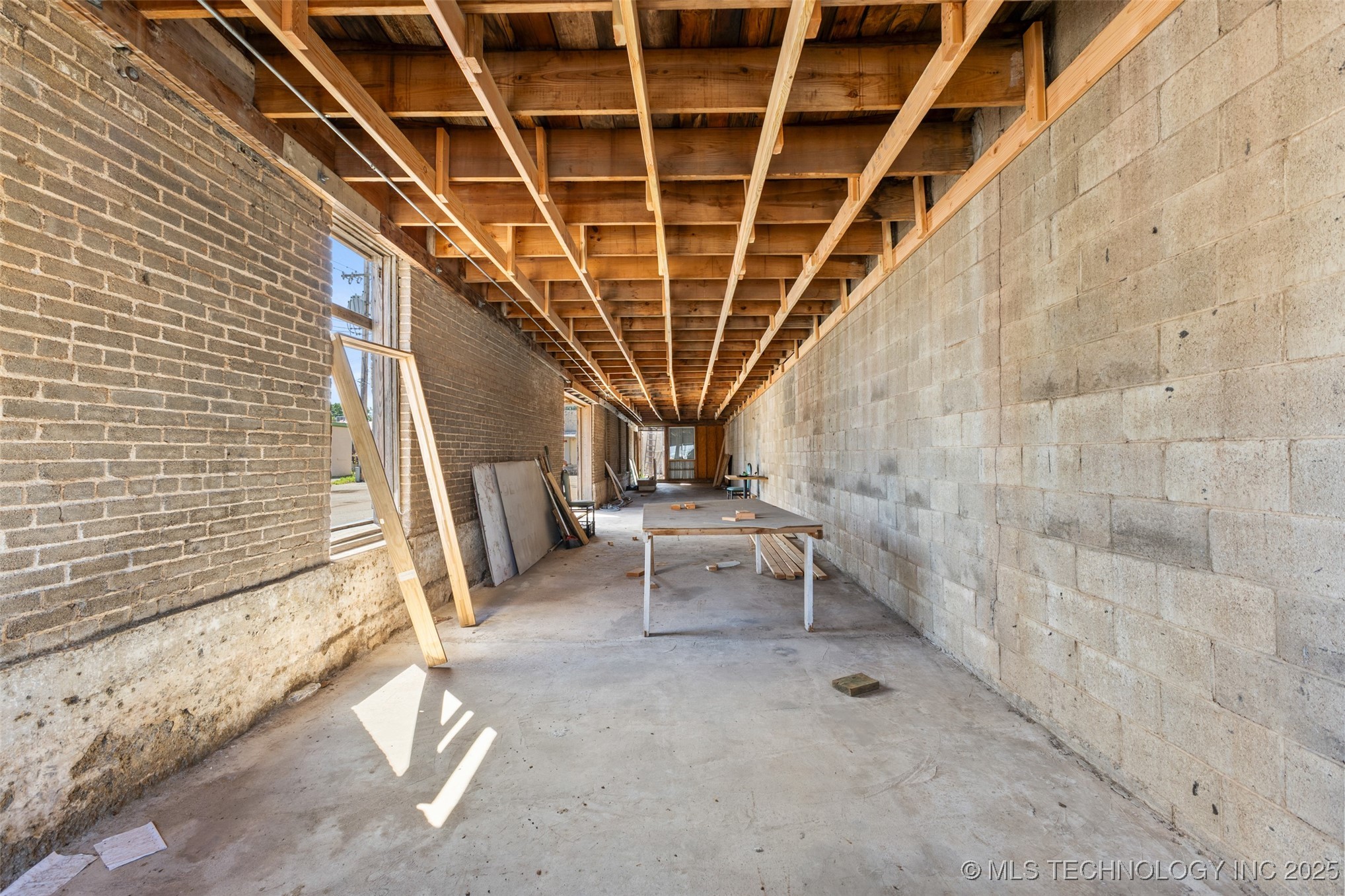 310 W Paul Pauls Valley OK 73075