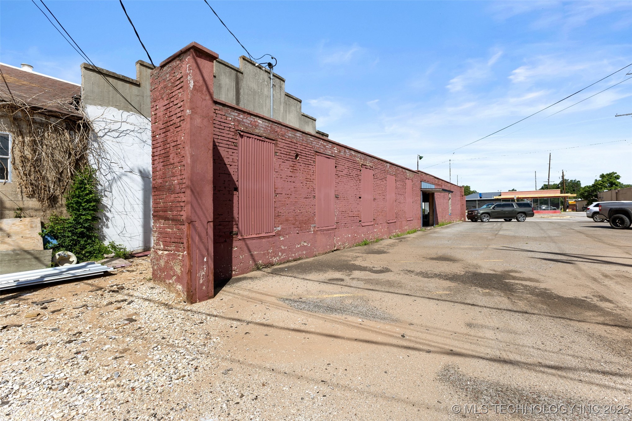 310 W Paul Pauls Valley OK 73075