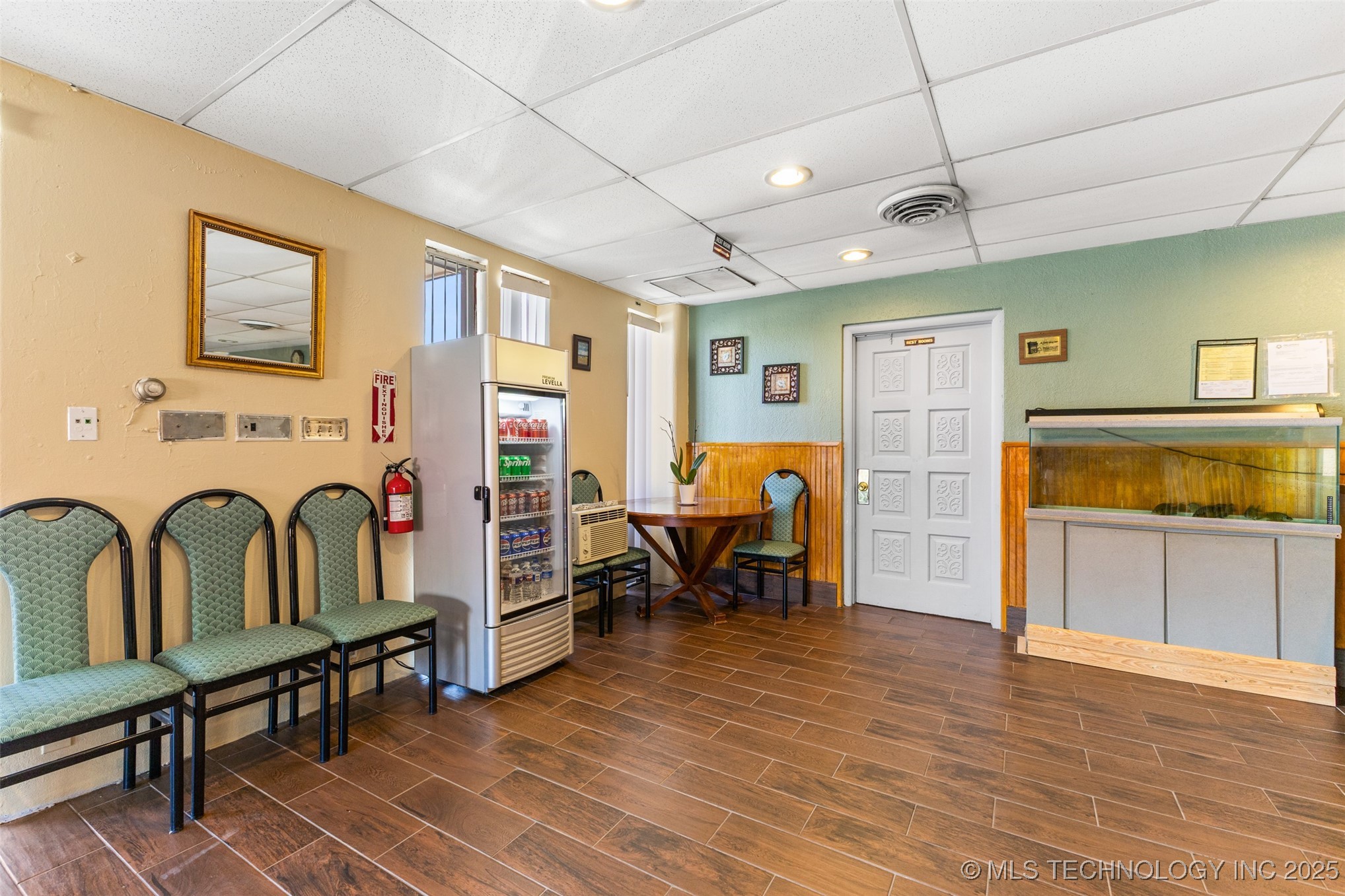 310 W Paul Pauls Valley OK 73075