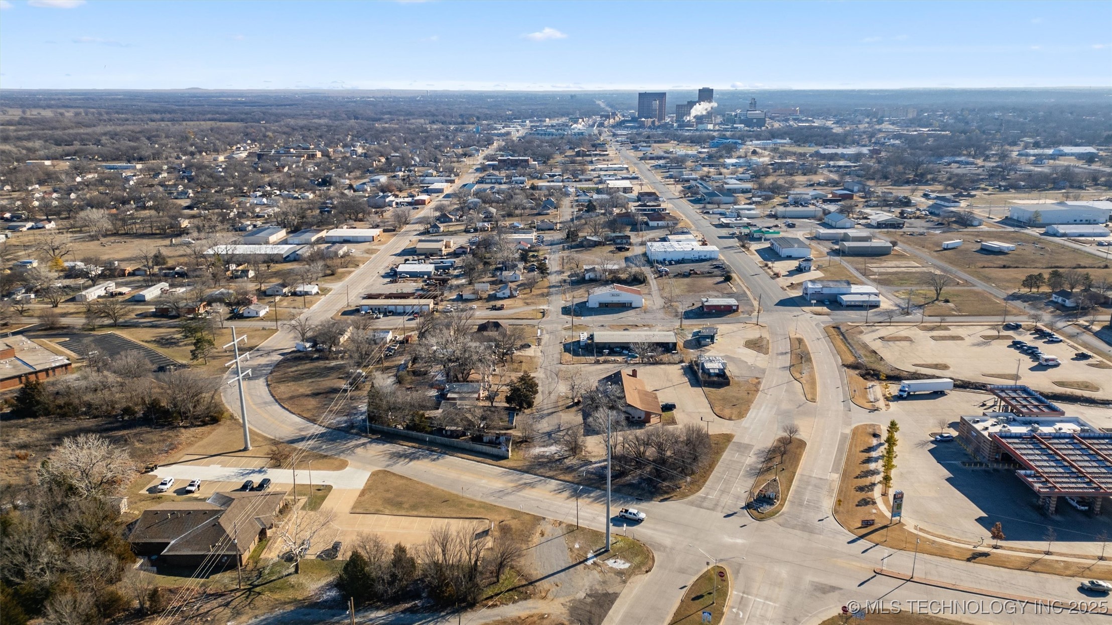 1840 SW Frank Phillips Boulevard Bartlesville OK 74003