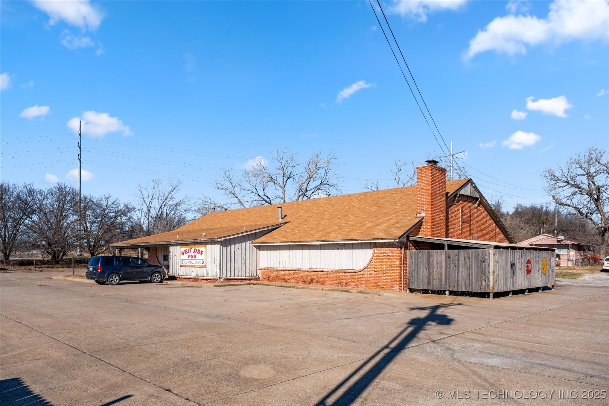 1840 SW Frank Phillips Boulevard Bartlesville OK 74003