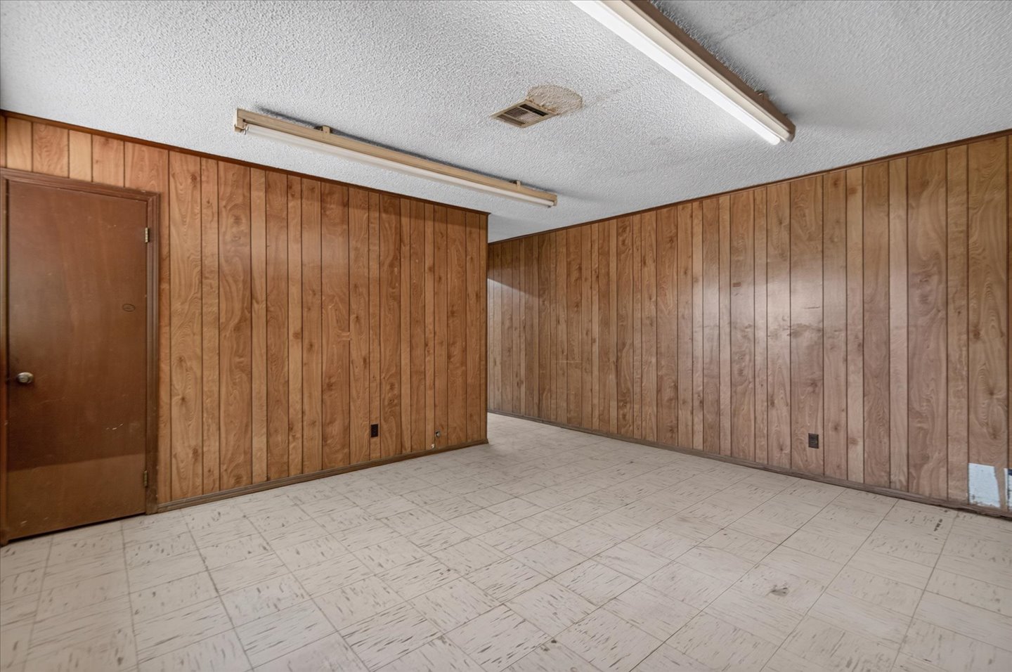 1420 Tuxedo Boulevard Bartlesville OK 74006