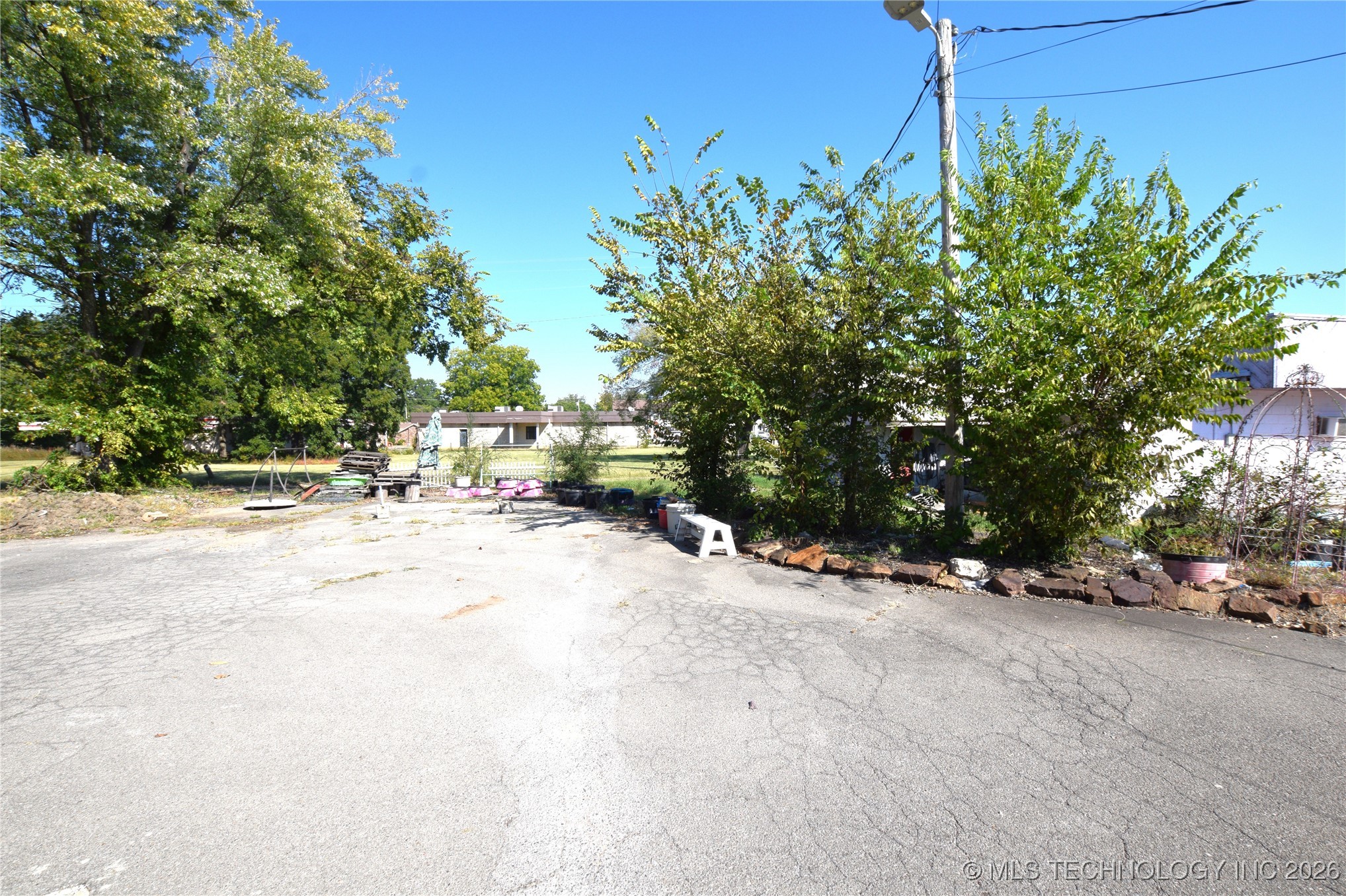 320 S 2nd Street Stilwell OK 74960