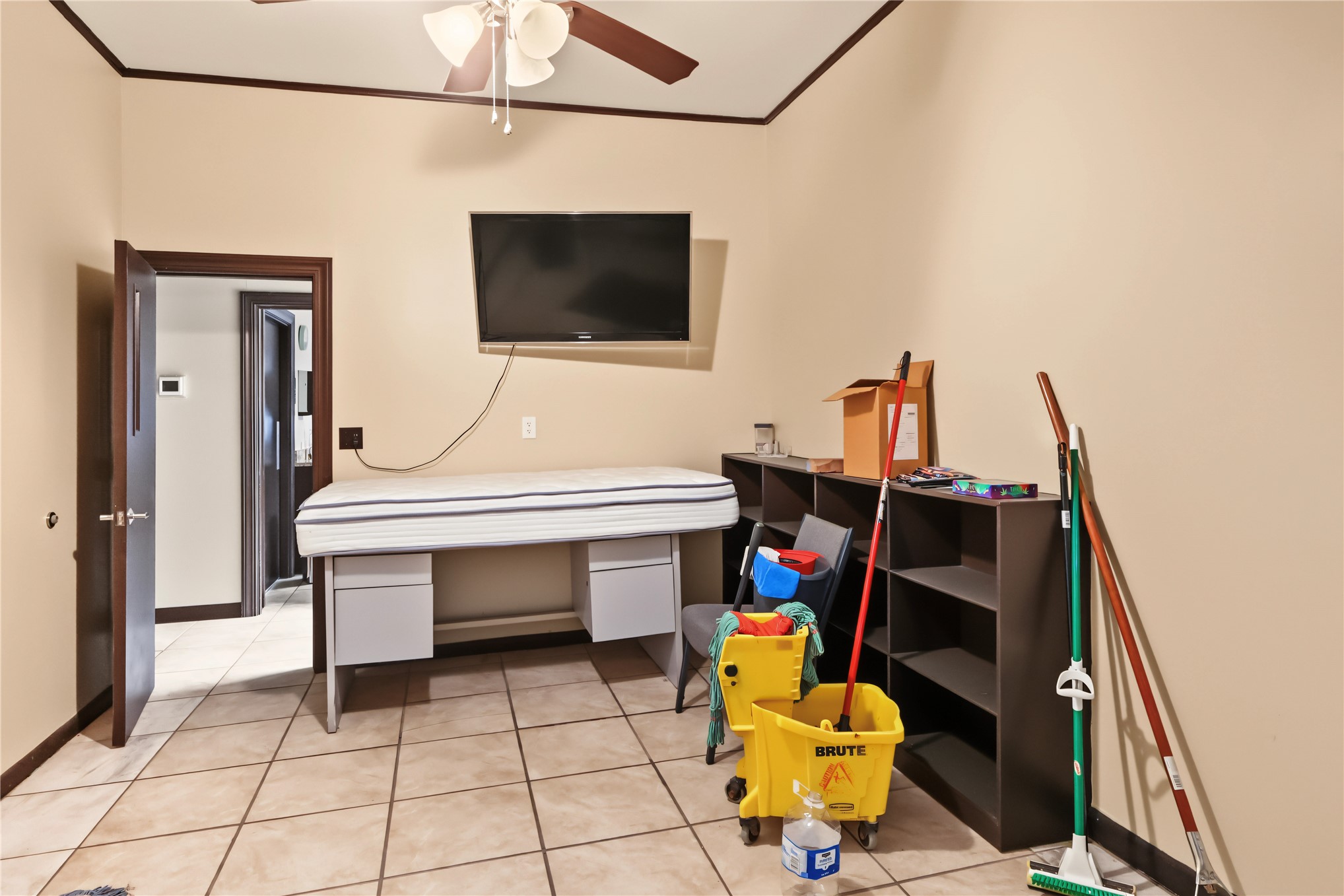206 E 3rd Street Skiatook OK 74070