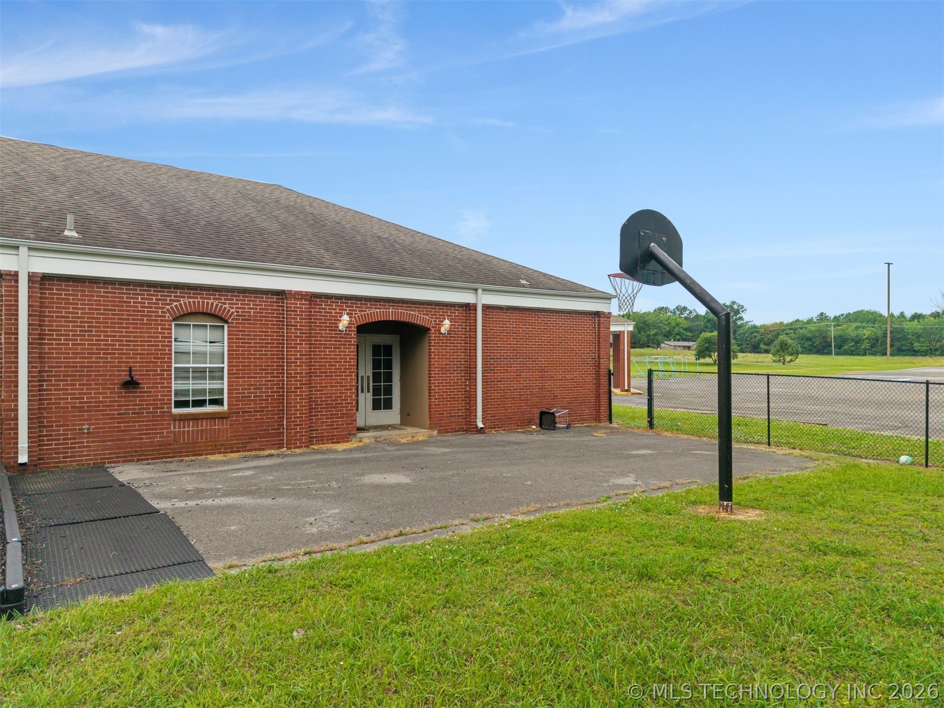 1101 N Wheeler Sallisaw OK 74955