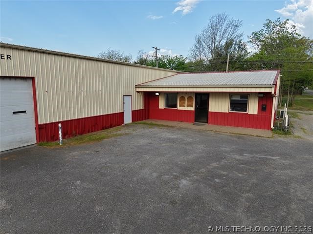 910 W 1st Street Heavener OK 74937