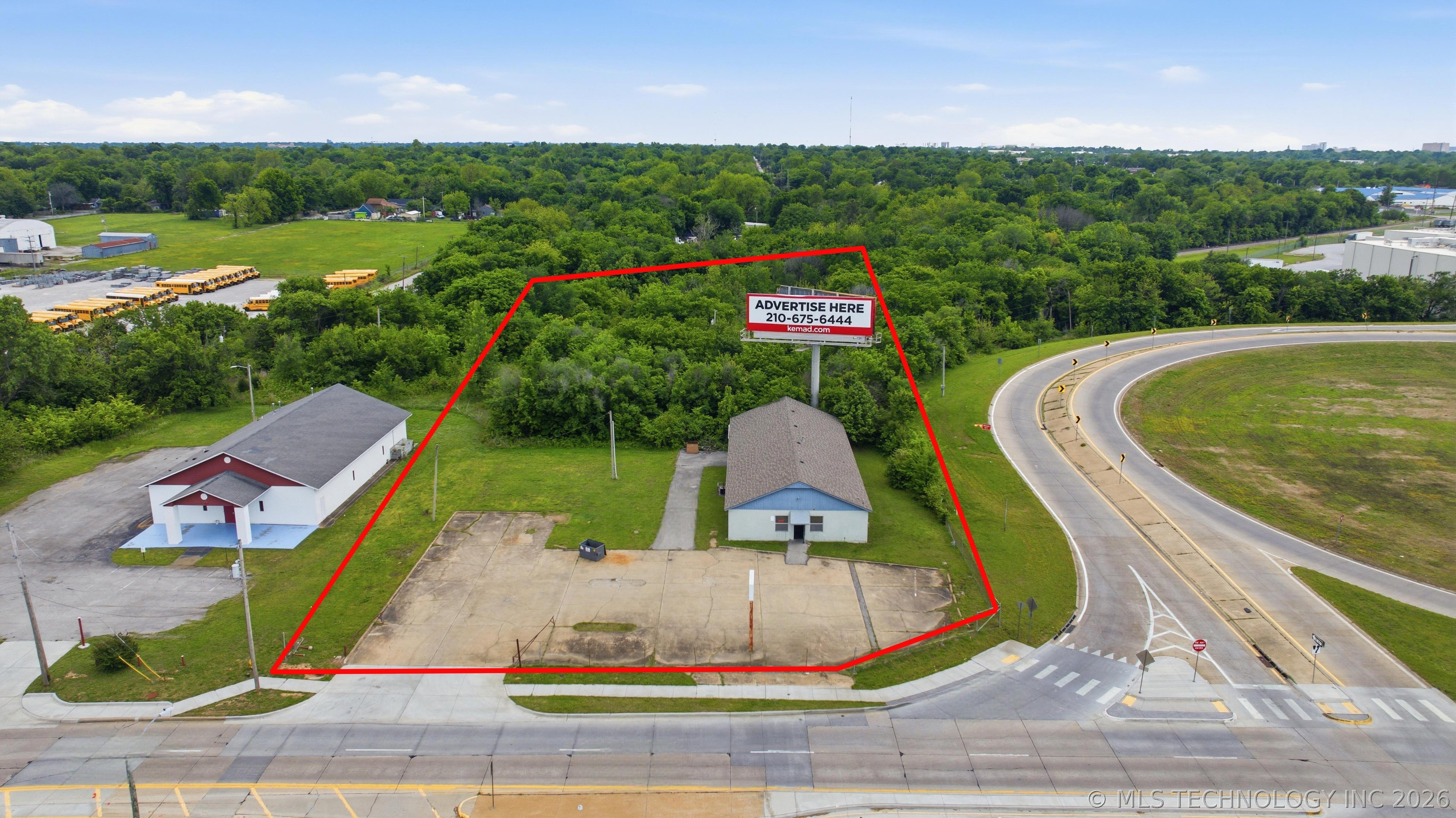 2604 E Apache Street Tulsa OK 74110