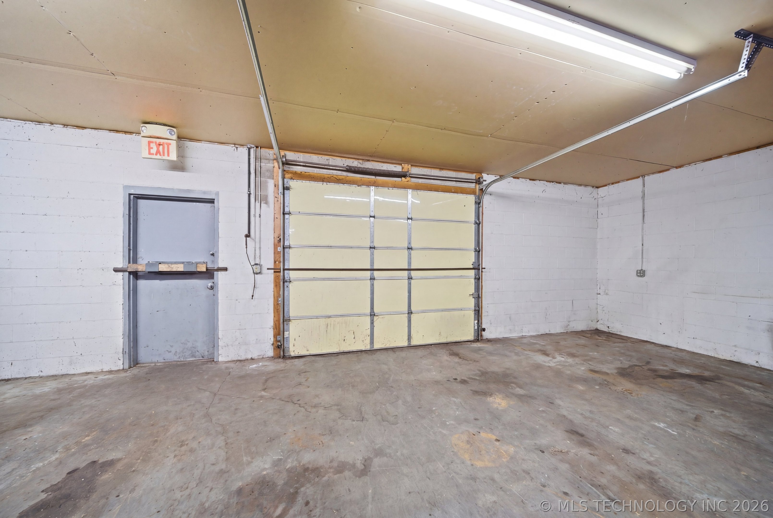 2604 E Apache Street Tulsa OK 74110