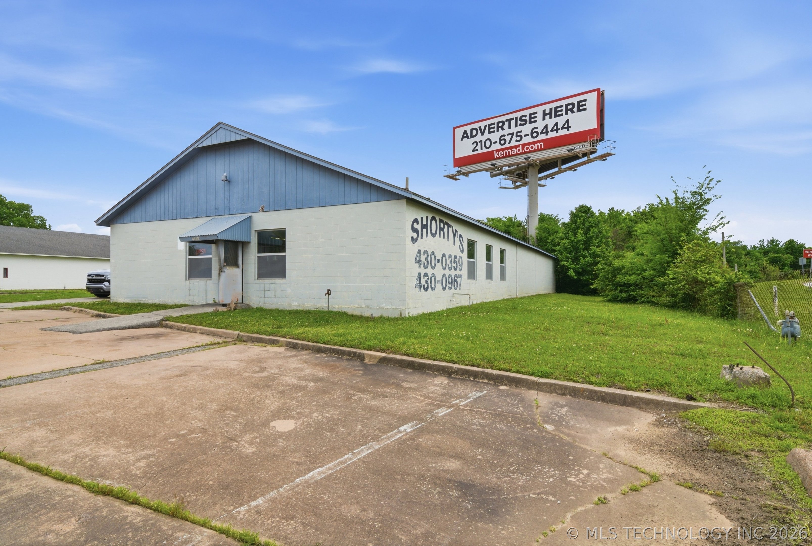 2604 E Apache Street Tulsa OK 74110
