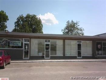 30 Broadlawn Shopping Ardmore OK 73401