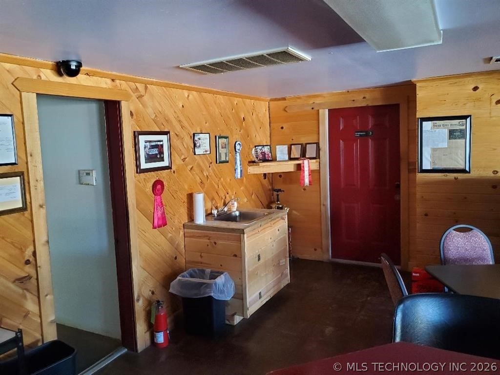 21 W Coplin Street Okemah OK 74859