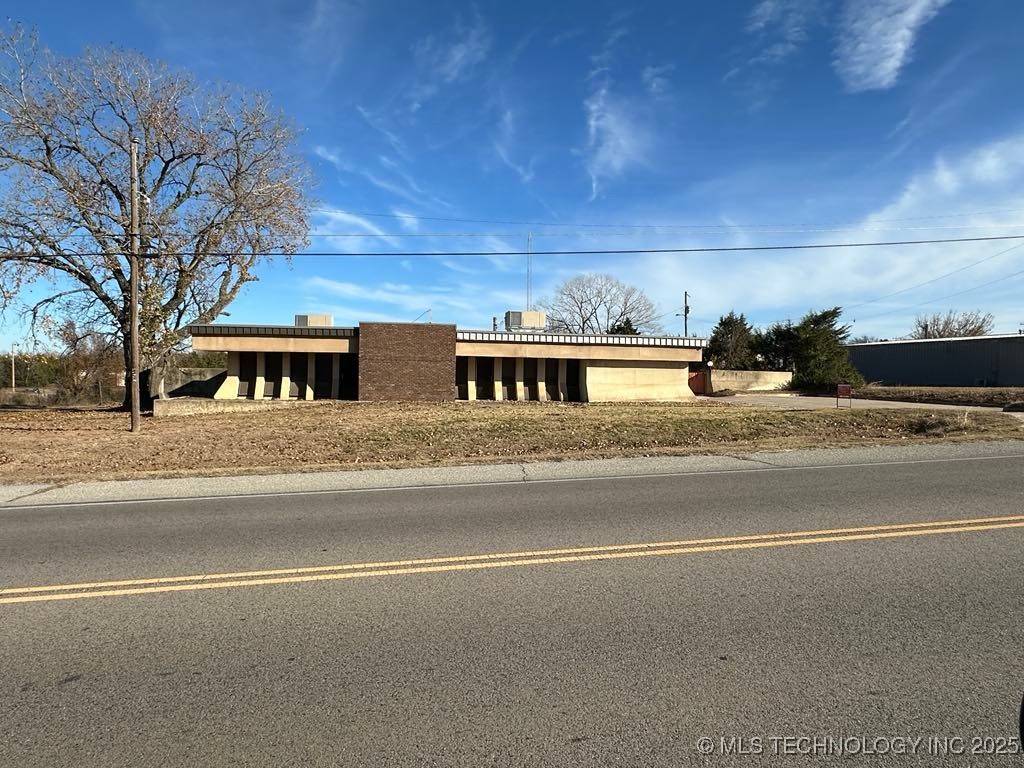 4100 N Broadway Byng OK 74820