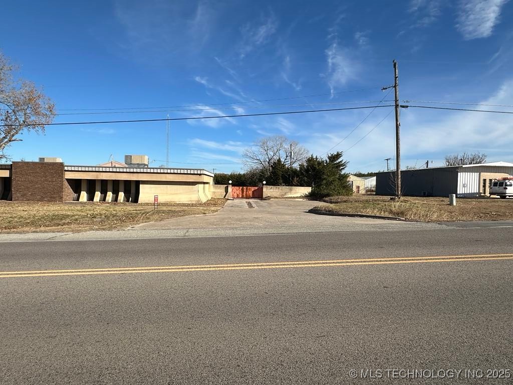4100 N Broadway Byng OK 74820