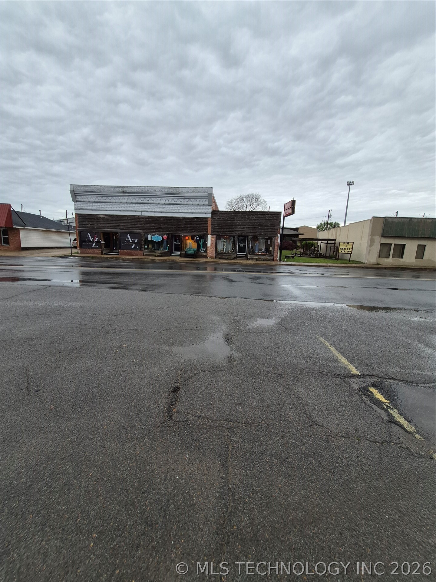 219 S Broadway Street Checotah OK 74426