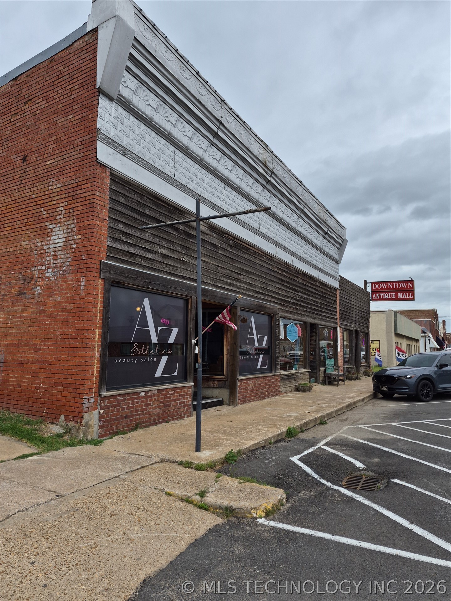 219 S Broadway Street Checotah OK 74426