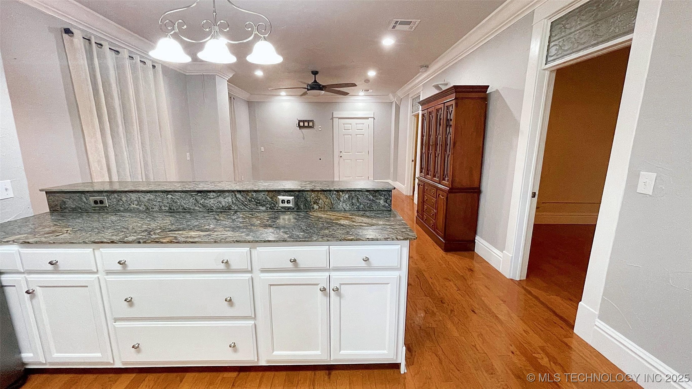 415 N Muskogee Avenue Tahlequah OK 74464