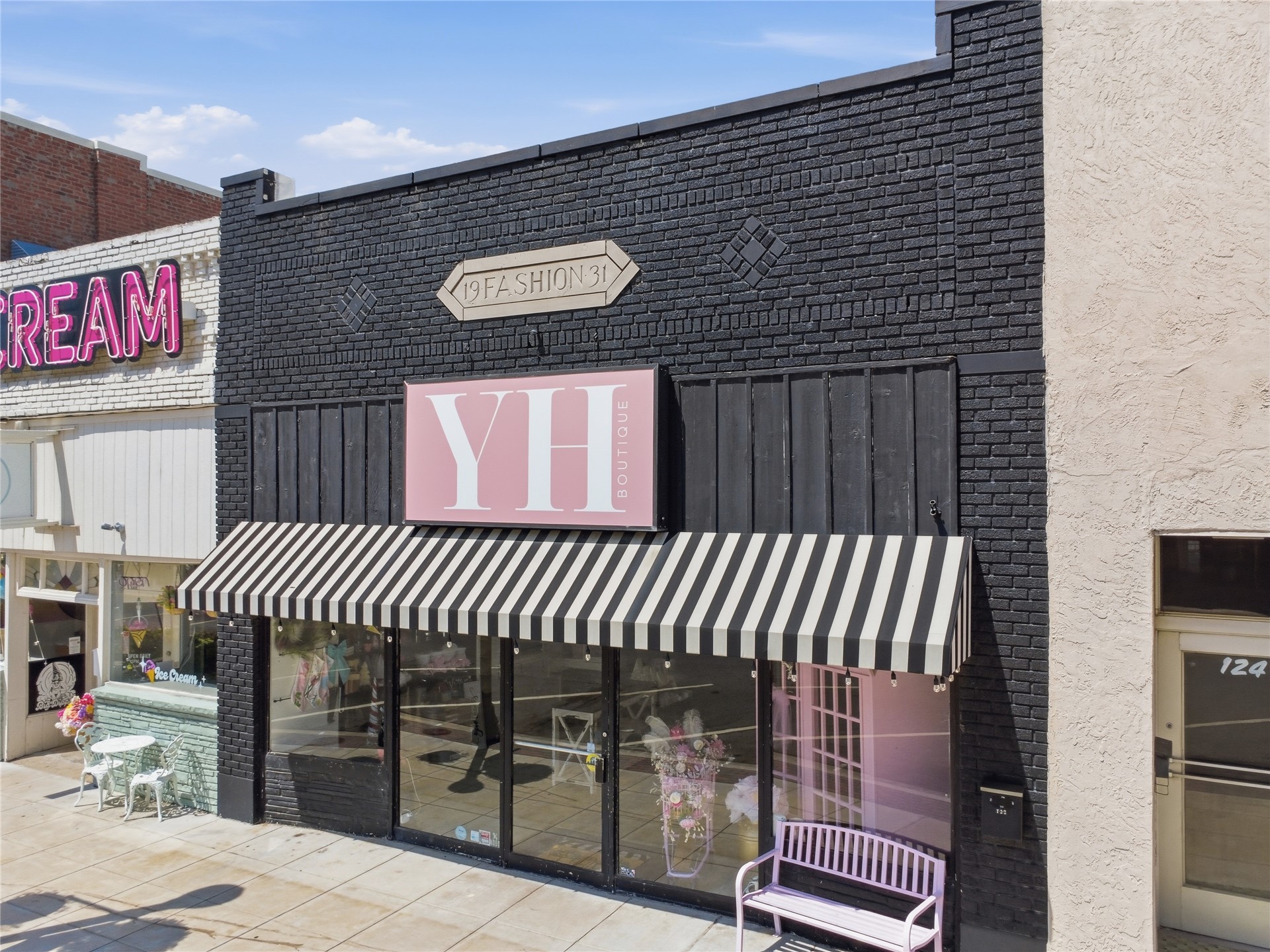 122 N Main Street Sand Springs OK 74063