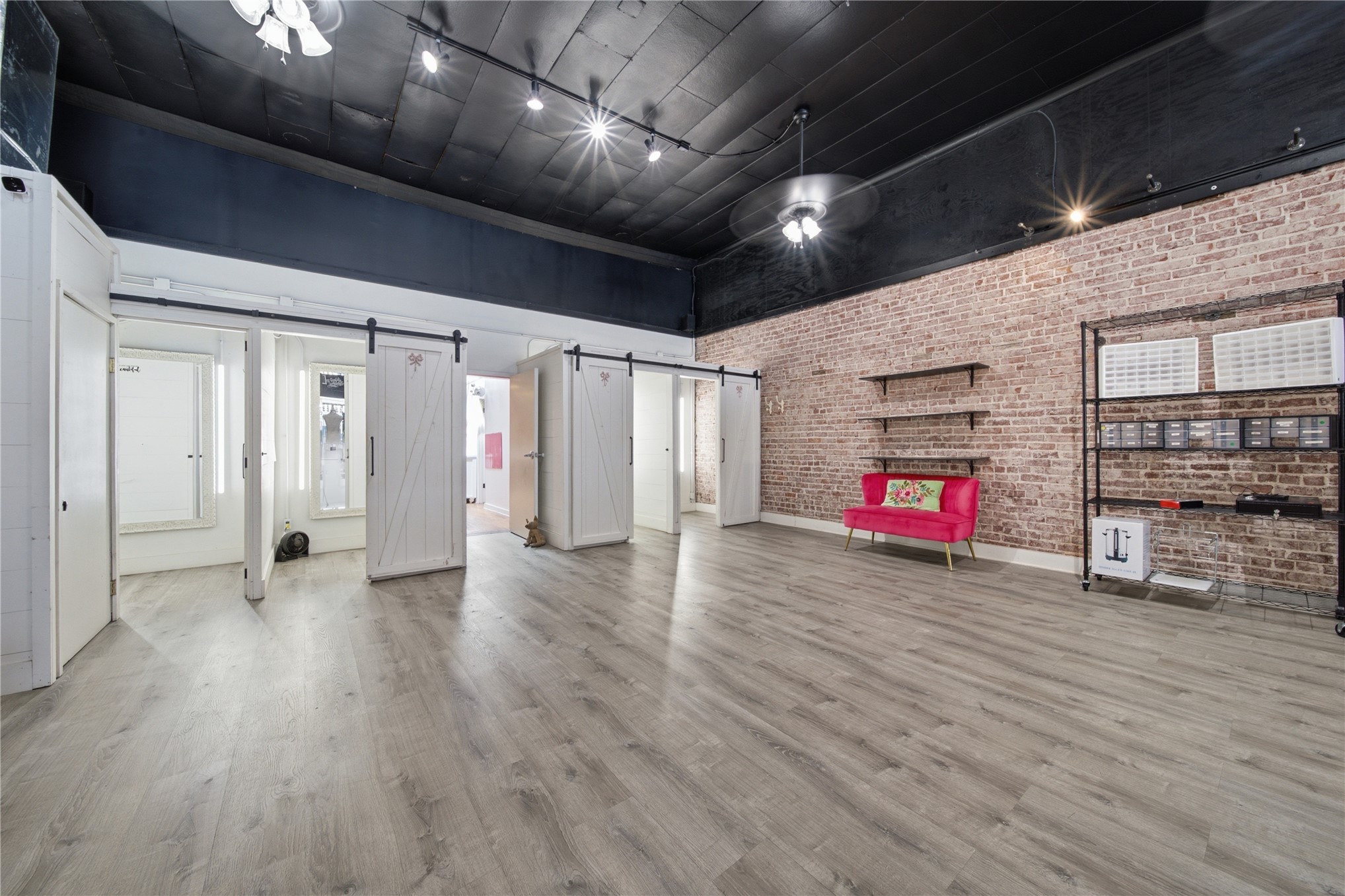 122 N Main Street Sand Springs OK 74063