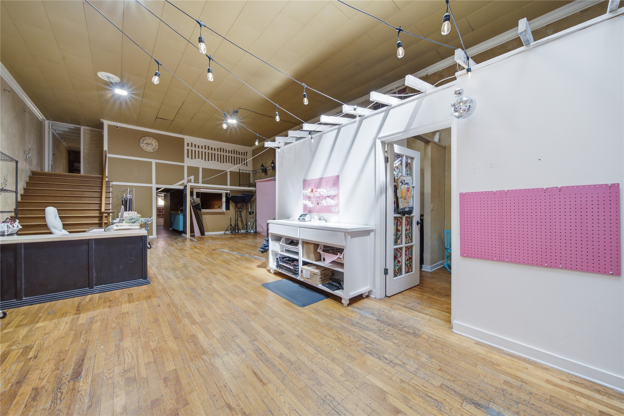 122 N Main Street Sand Springs OK 74063