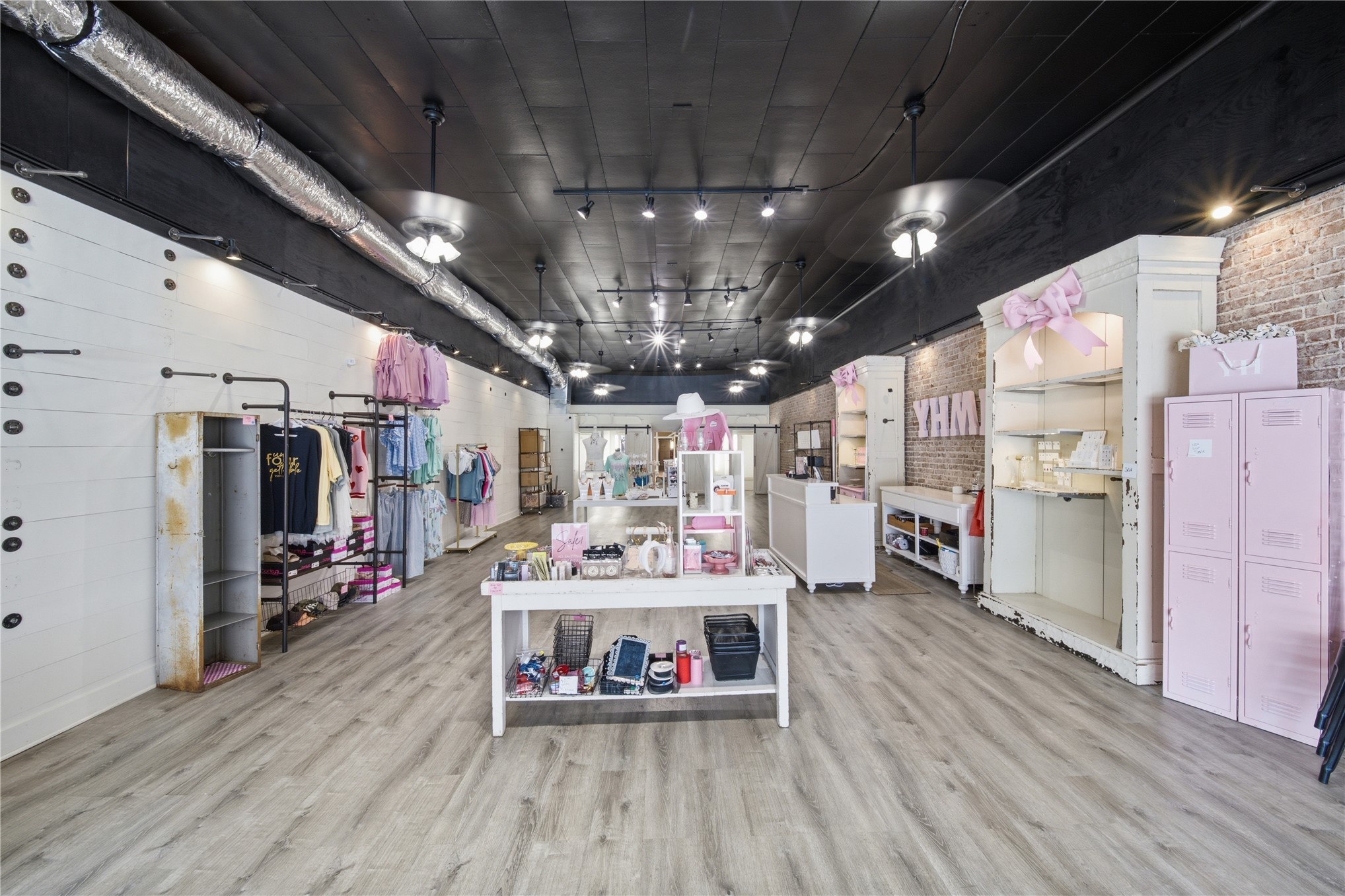 122 N Main Street Sand Springs OK 74063