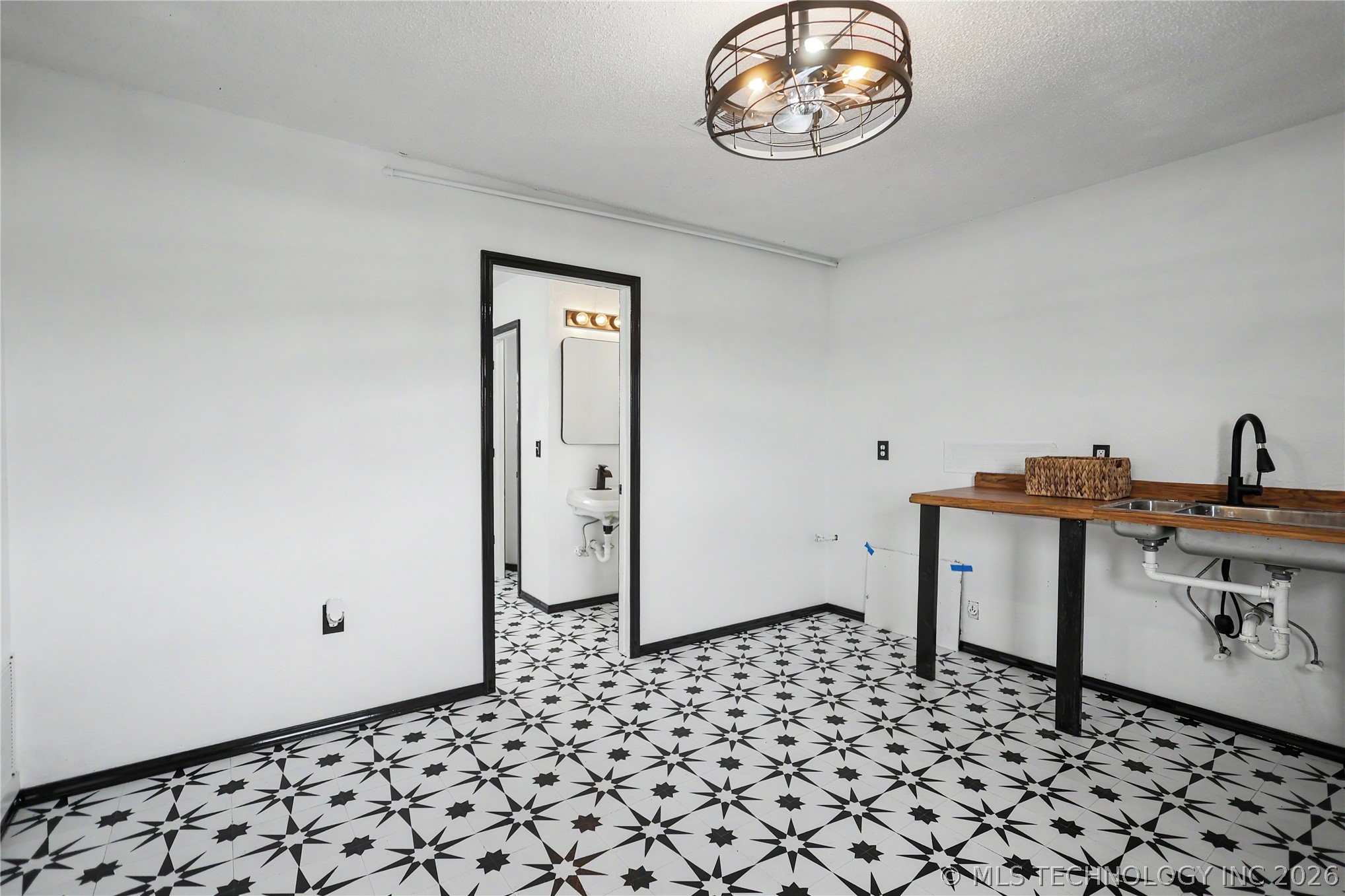 25377 S Welling Road Welling OK 74471